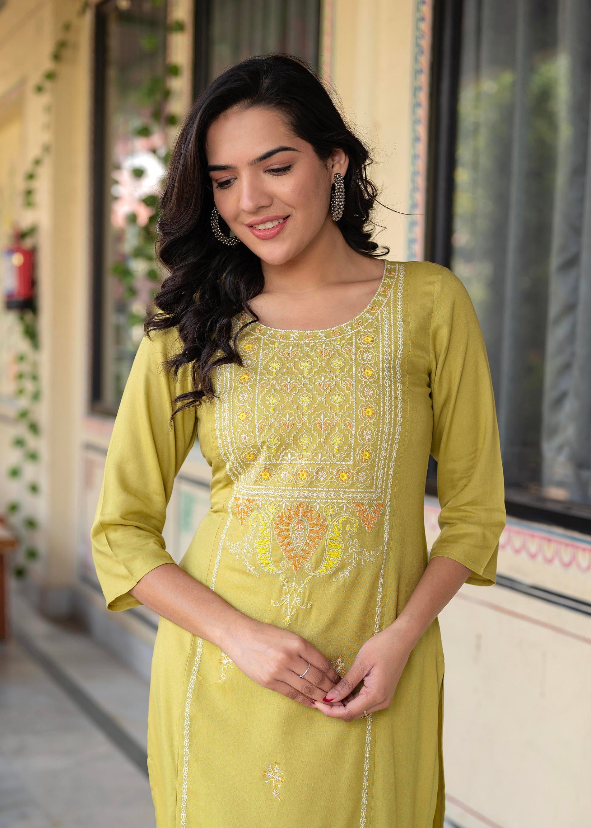Juniper Lime Viscose Geometric Printed Kurta - Swadesiicart