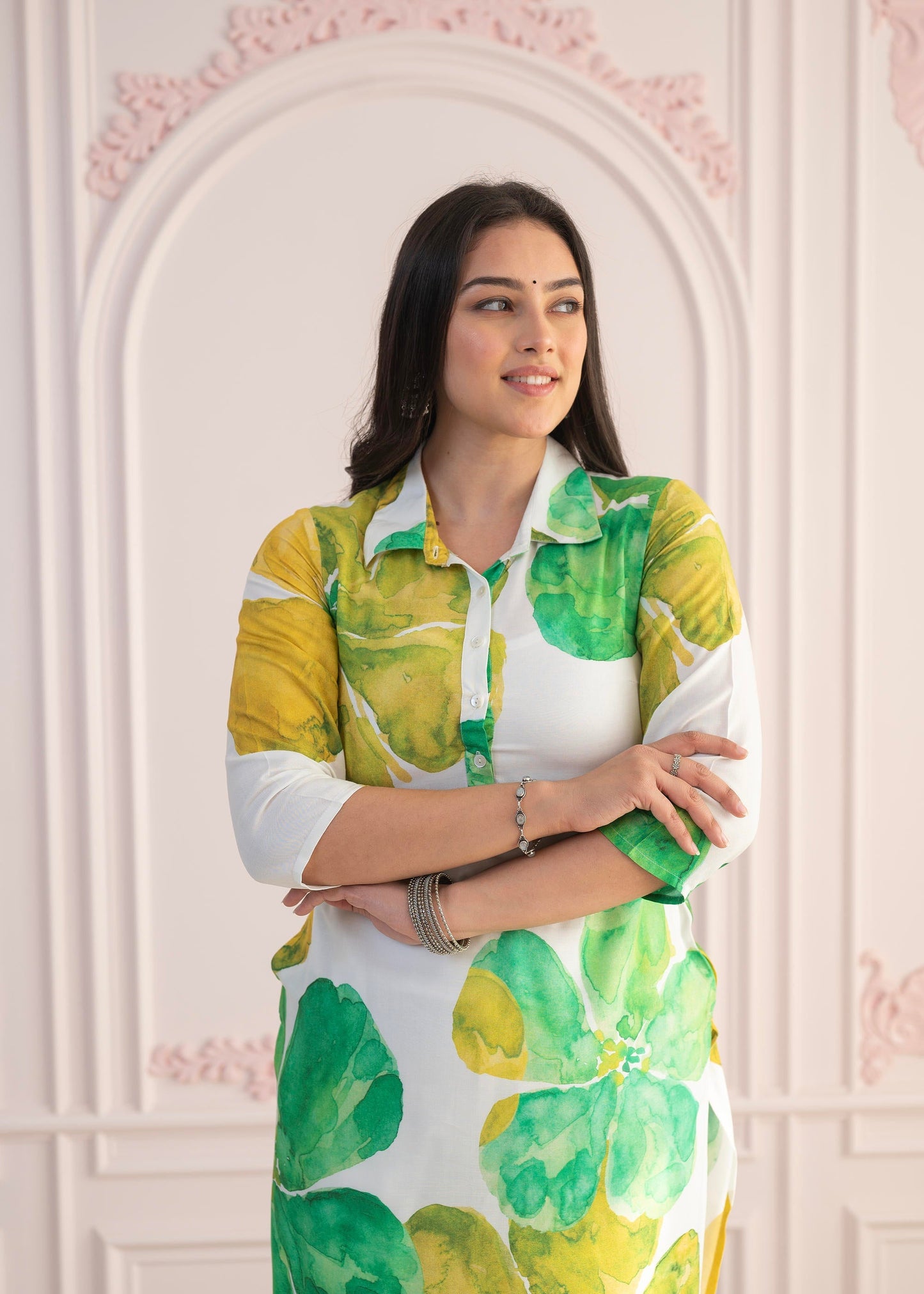 Juniper Green Floral Printed Viscose Kurta With Button Closure - Swadesiicart