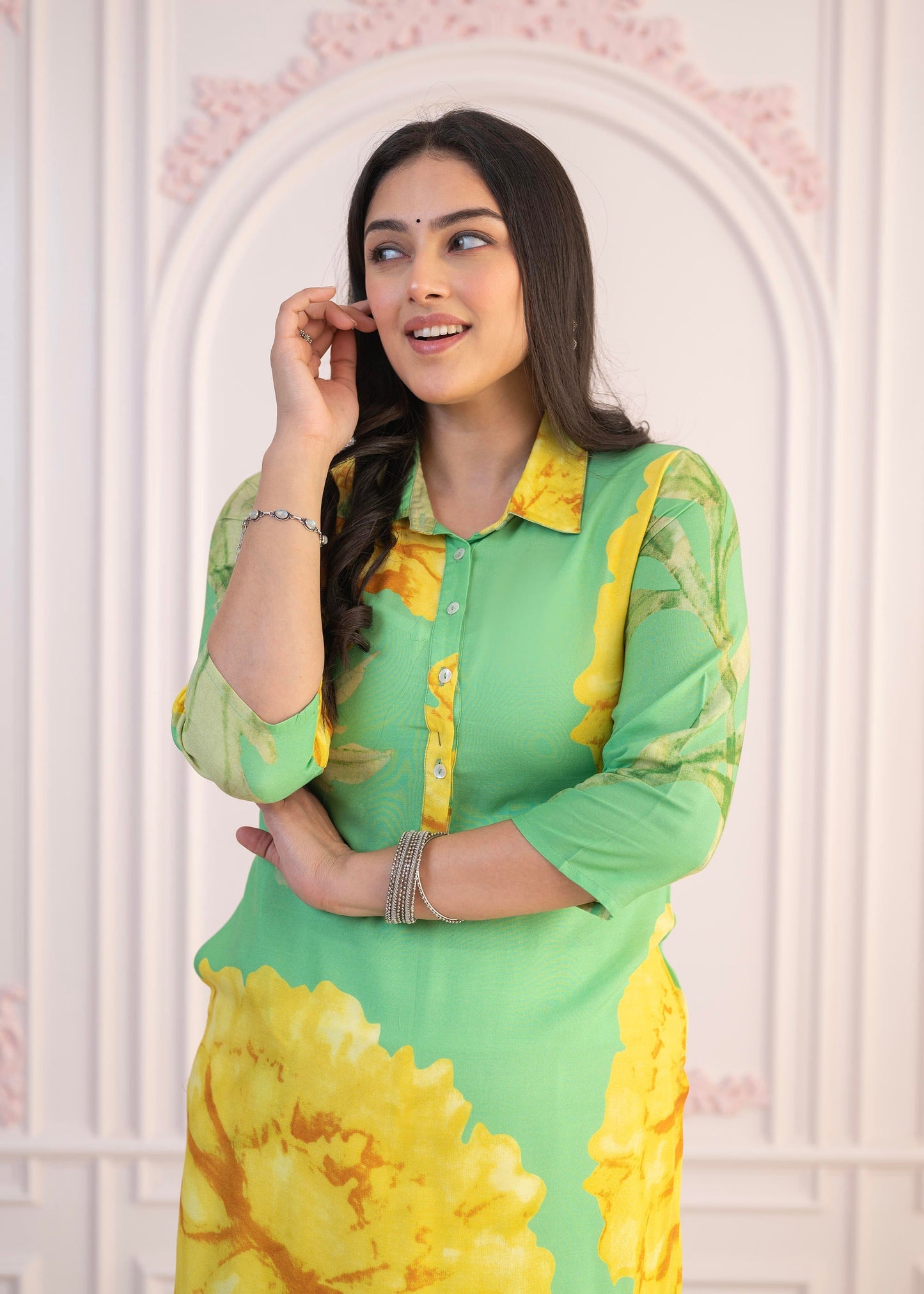 Juniper Green & Yellow Printed Viscose Kurta with Button Details - Swadesiicart