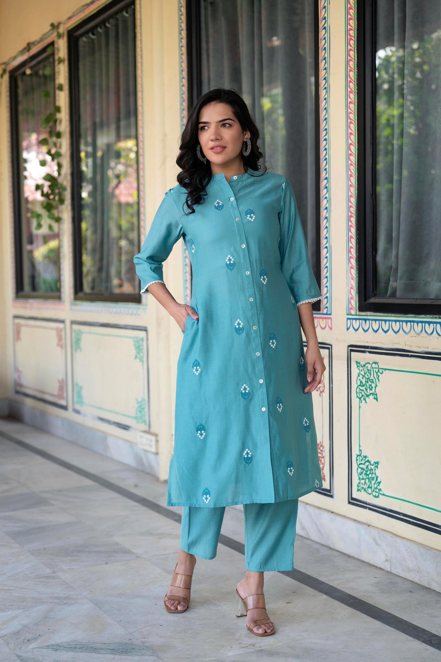 Juniper Turquoise embroiderd kurta and solid bottom with cotton lace - Swadesiicart
