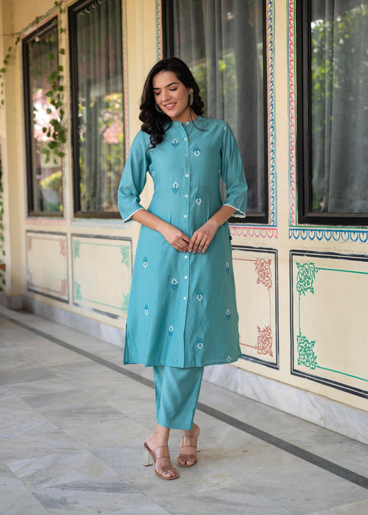 Juniper Turquoise embroiderd kurta and solid bottom with cotton lace - Swadesiicart