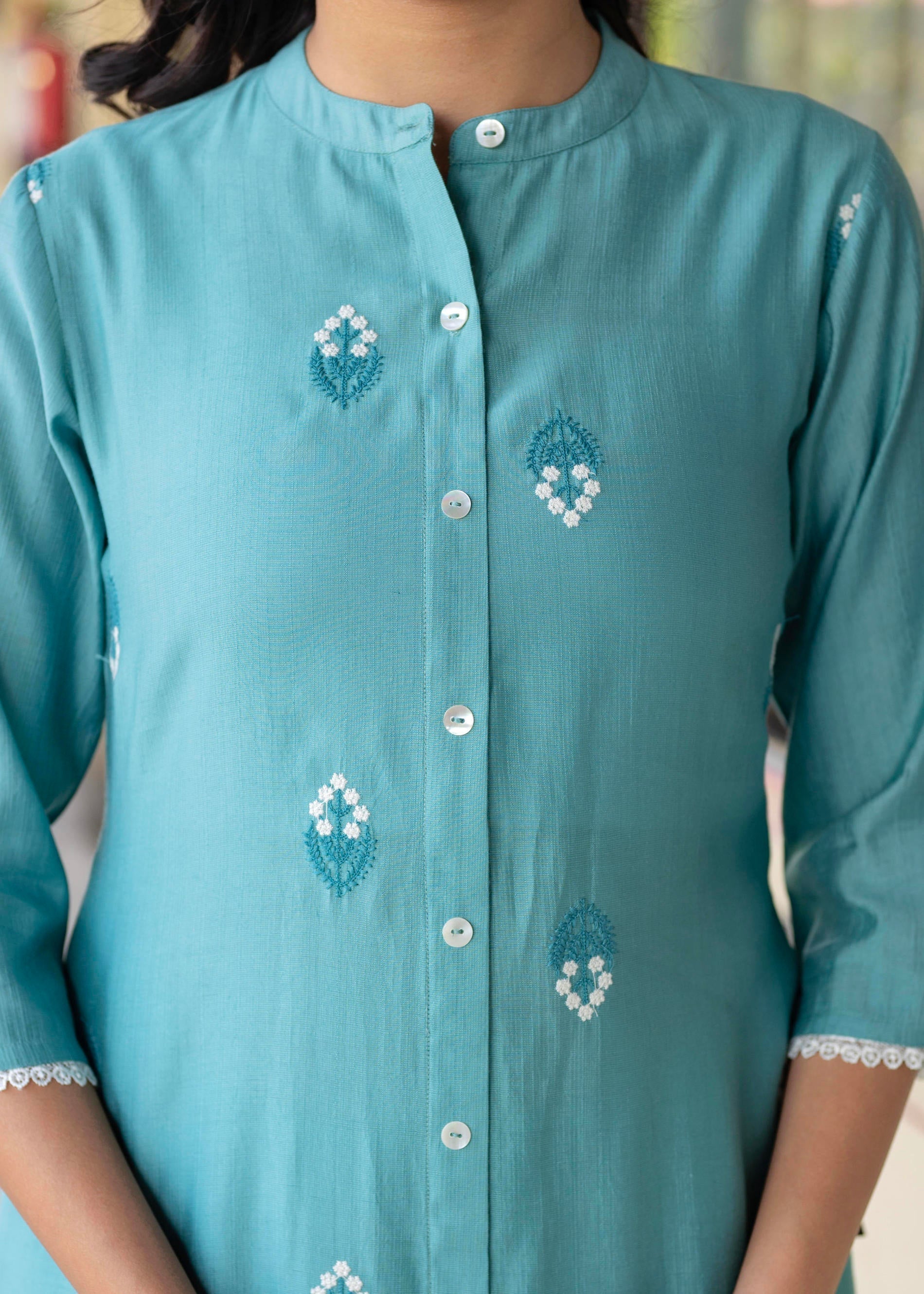 Juniper Turquoise embroiderd kurta and solid bottom with cotton lace - Swadesiicart