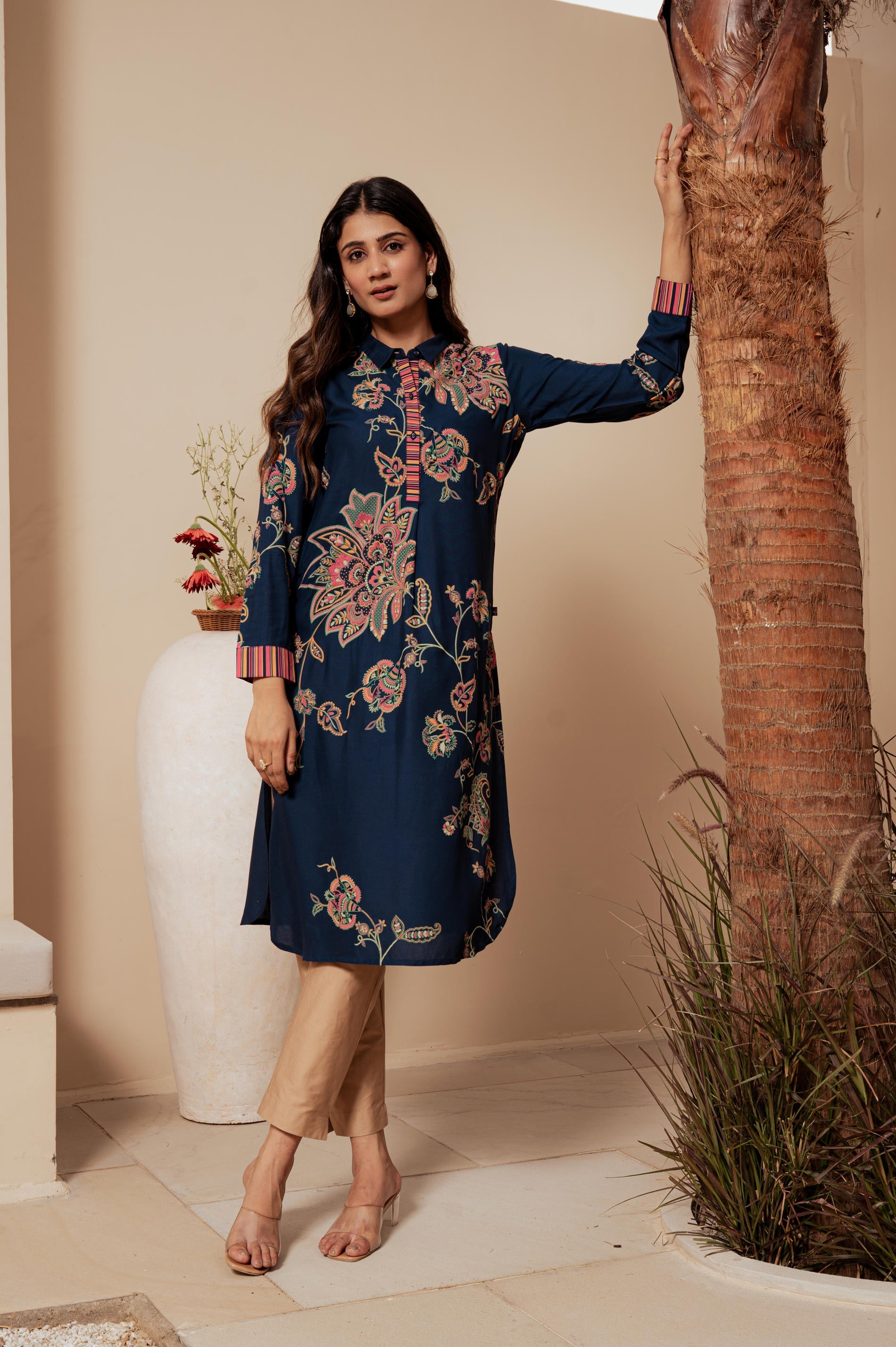Juniper Midnight Blue Floral Printed Viscose Kurta With Button Detailing - Swadesiicart