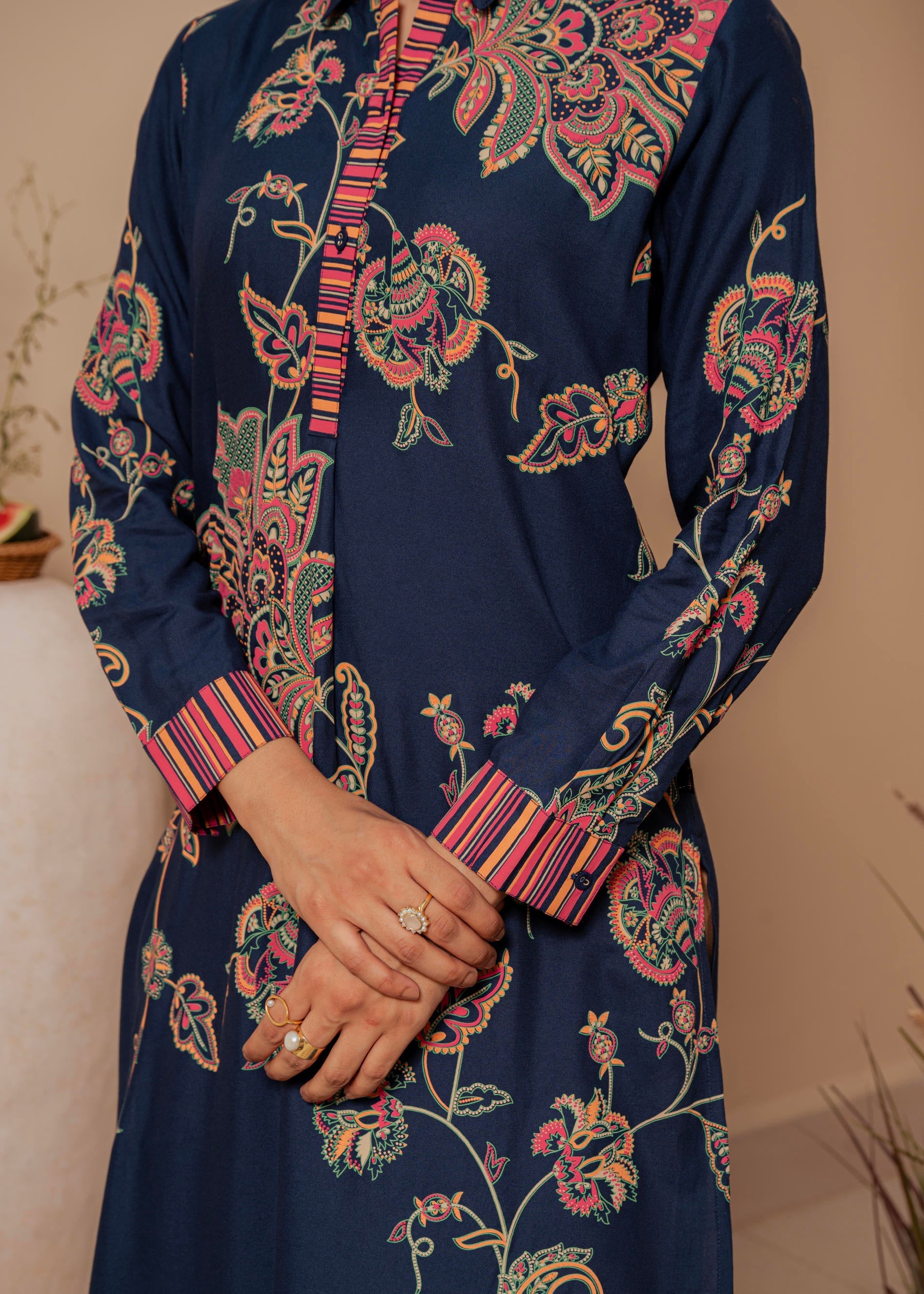 Juniper Midnight Blue Floral Printed Viscose Kurta With Button Detailing - Swadesiicart