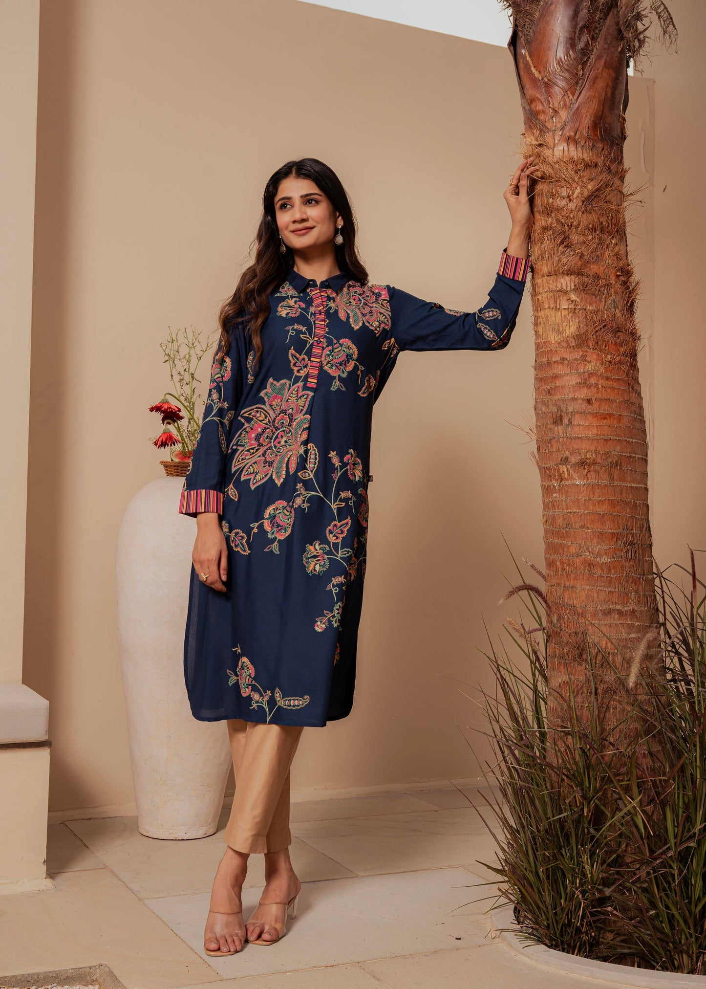 Juniper Midnight Blue Floral Printed Viscose Kurta With Button Detailing - Swadesiicart