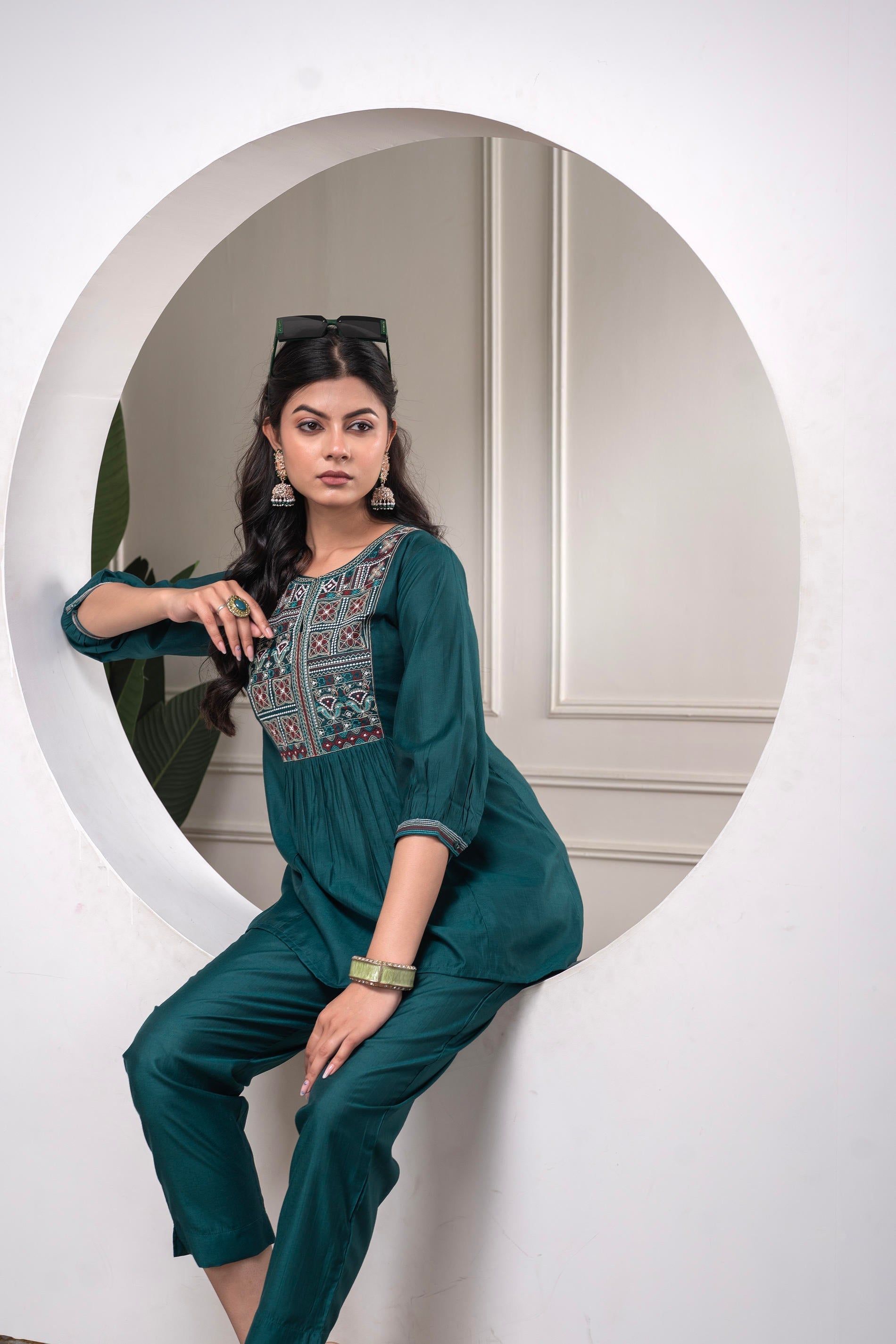 Juniper Bottlegreen Solid Viscose Gathered Tunic And Pants Co-Ord Set With Thread Work - Swadesiicart