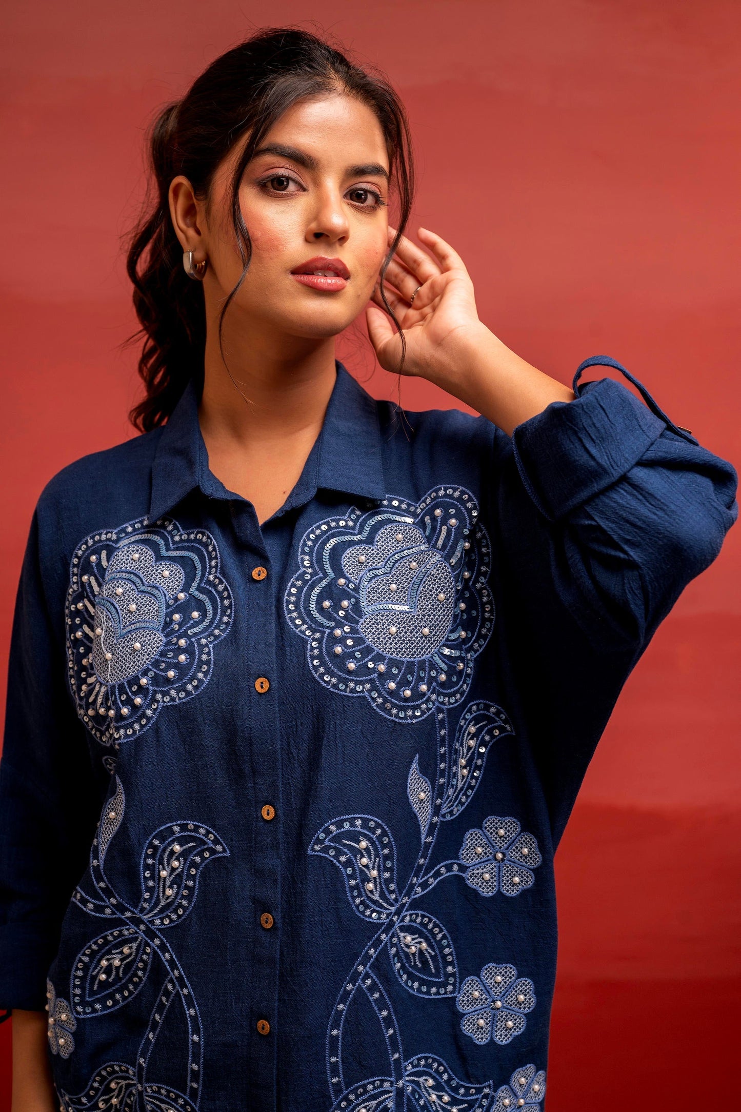 Juniper Viscose Linen Indigo Embroidered Shirt And Pant Co-Ord Set With Thread Work - Swadesiicart