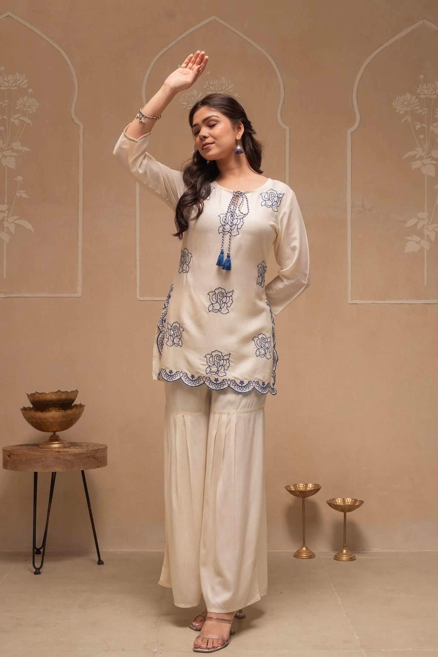 Juniper Off White Solid Viscose Tunic And Pants Co-Ord Set With Thread Work And Sequence - Swadesiicart