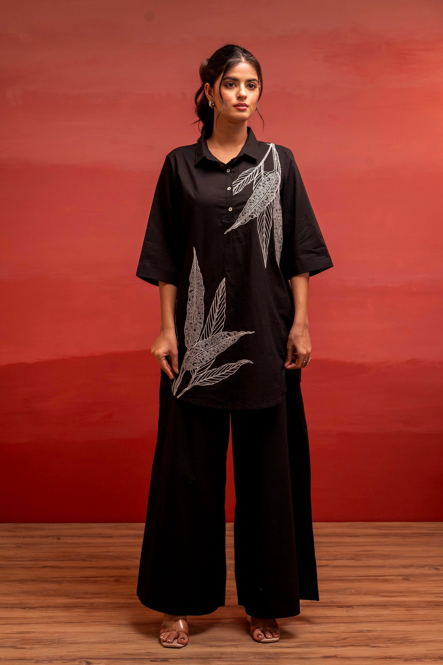 Juniper Black Solid Cotton Shirt And Pants Co-Ord Set With Thread Work - Swadesiicart