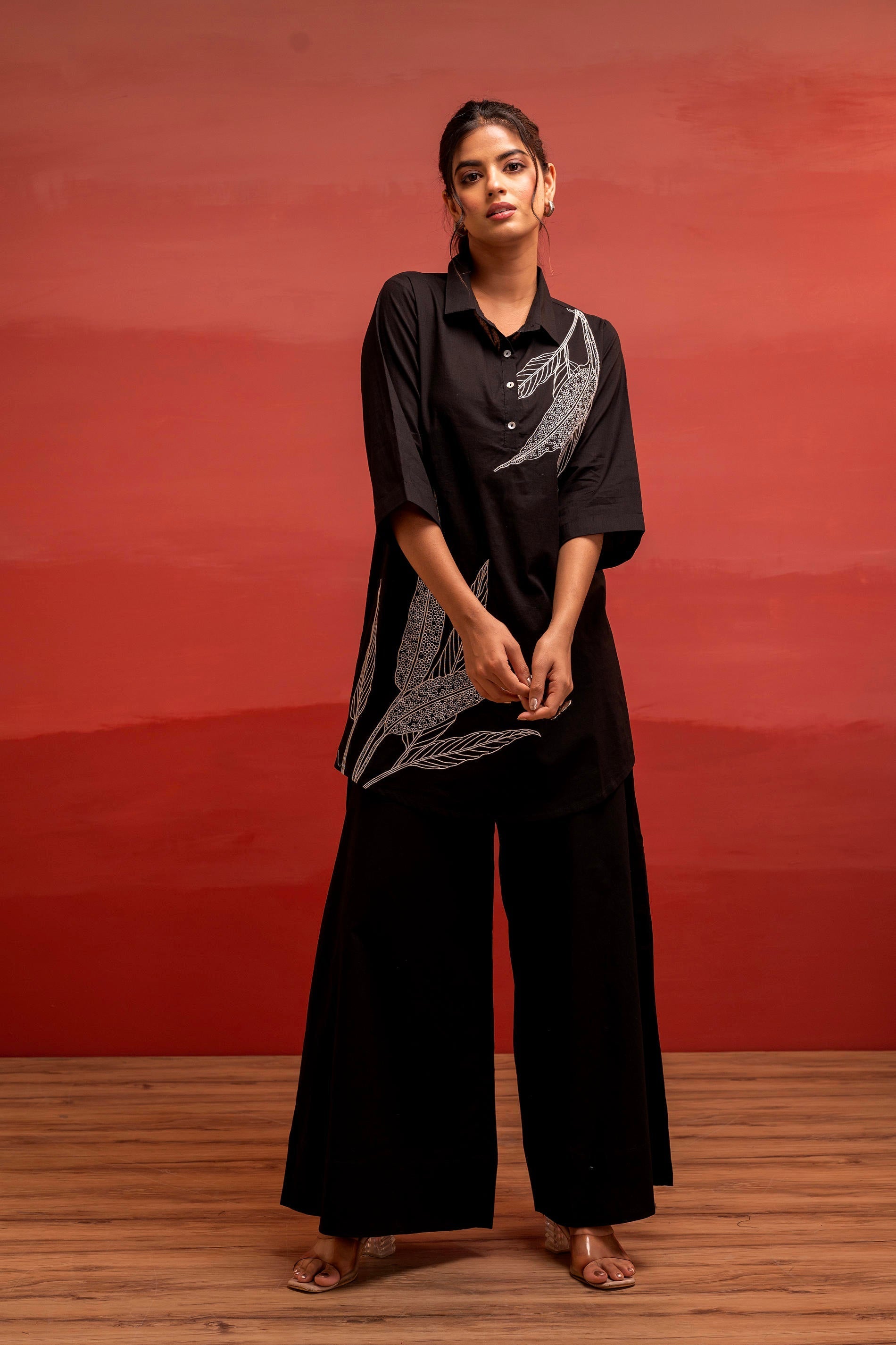Juniper Black Solid Cotton Shirt And Pants Co-Ord Set With Thread Work - Swadesiicart