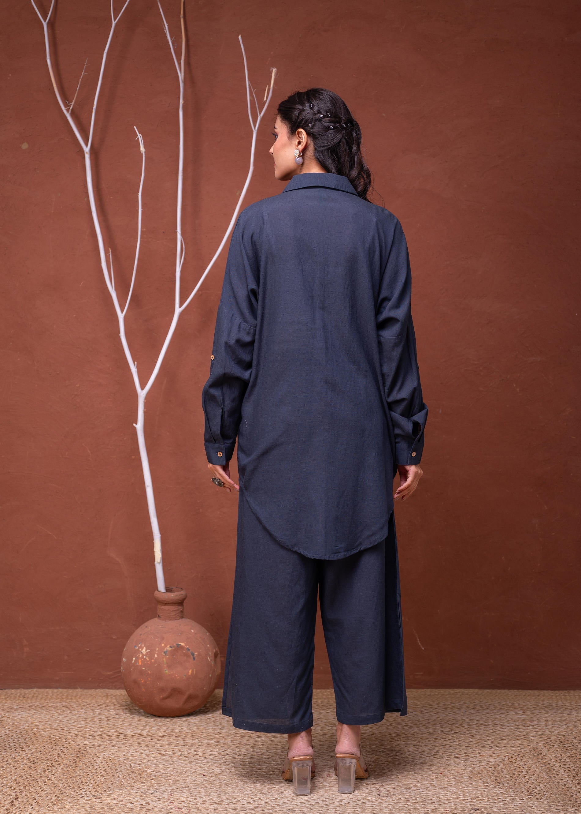 Juniper Viscose Linen Teal Embroidered Top And Pant Co-Ord Set With Thread Work - Swadesiicart
