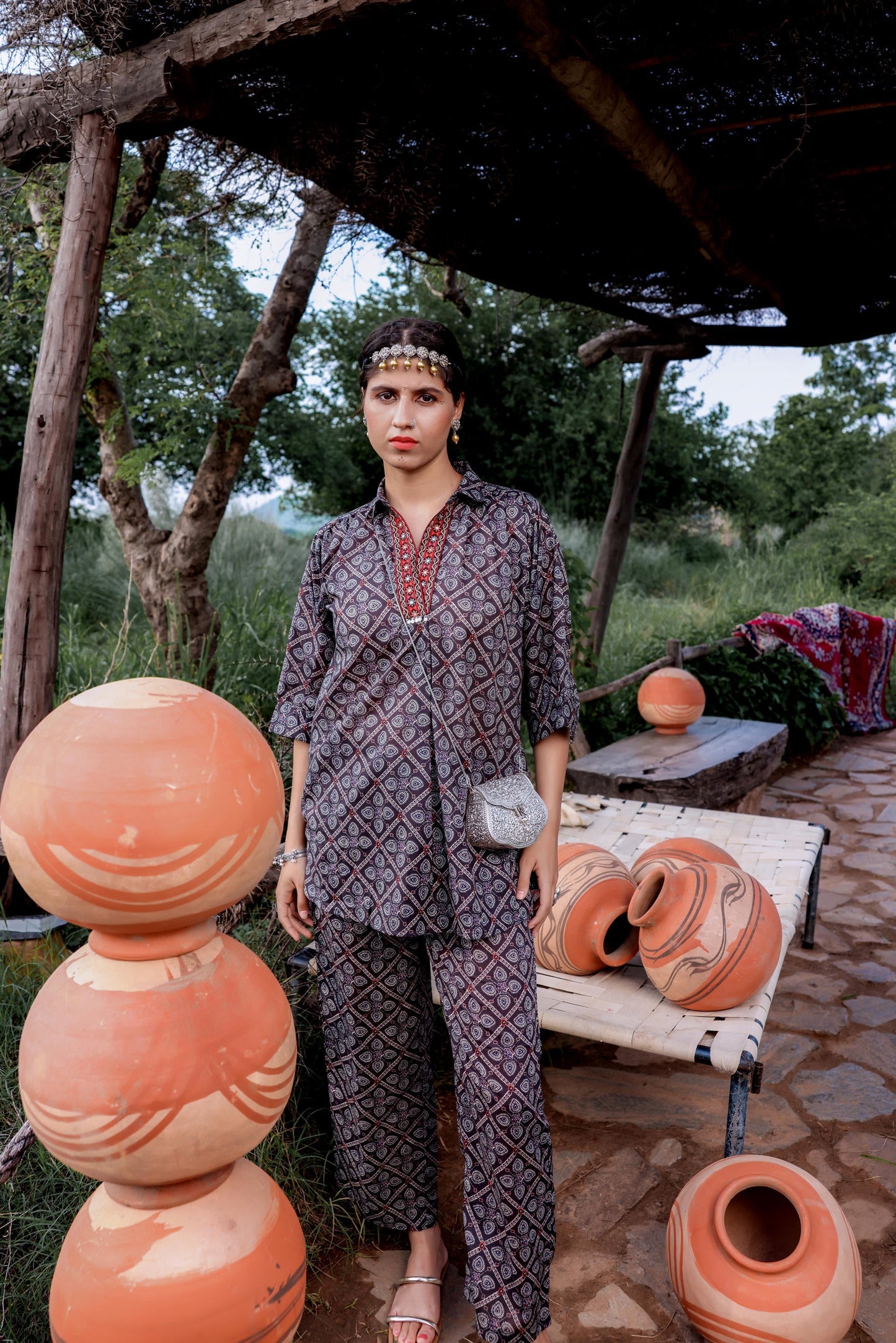 Juniper Black Floral Embroidered Co-Ord Set With Tunic & Printed Pants - Swadesiicart