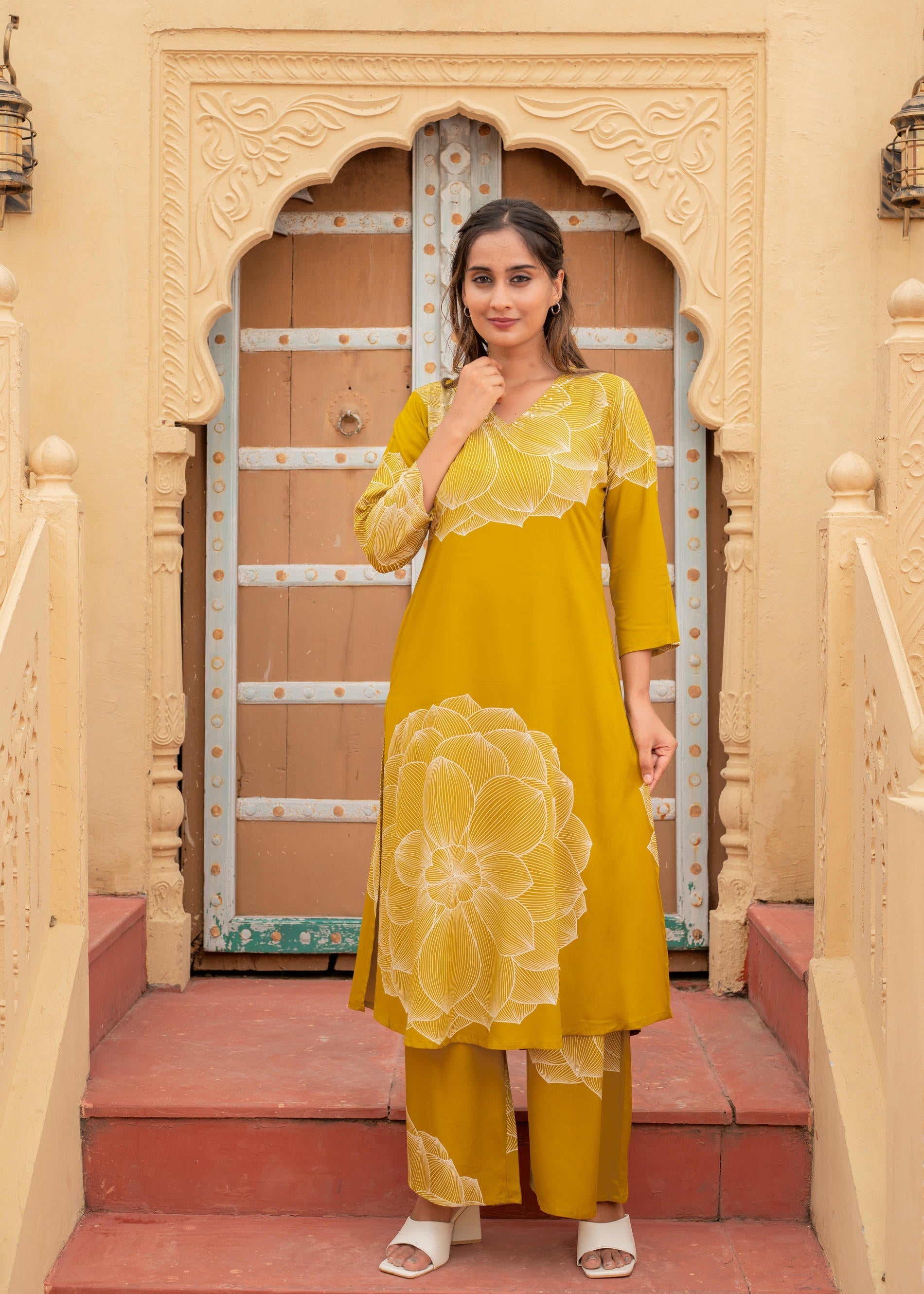 Juniper Women'S Printed Mustard Blue Viscose Kurta With Pant - Swadesiicart