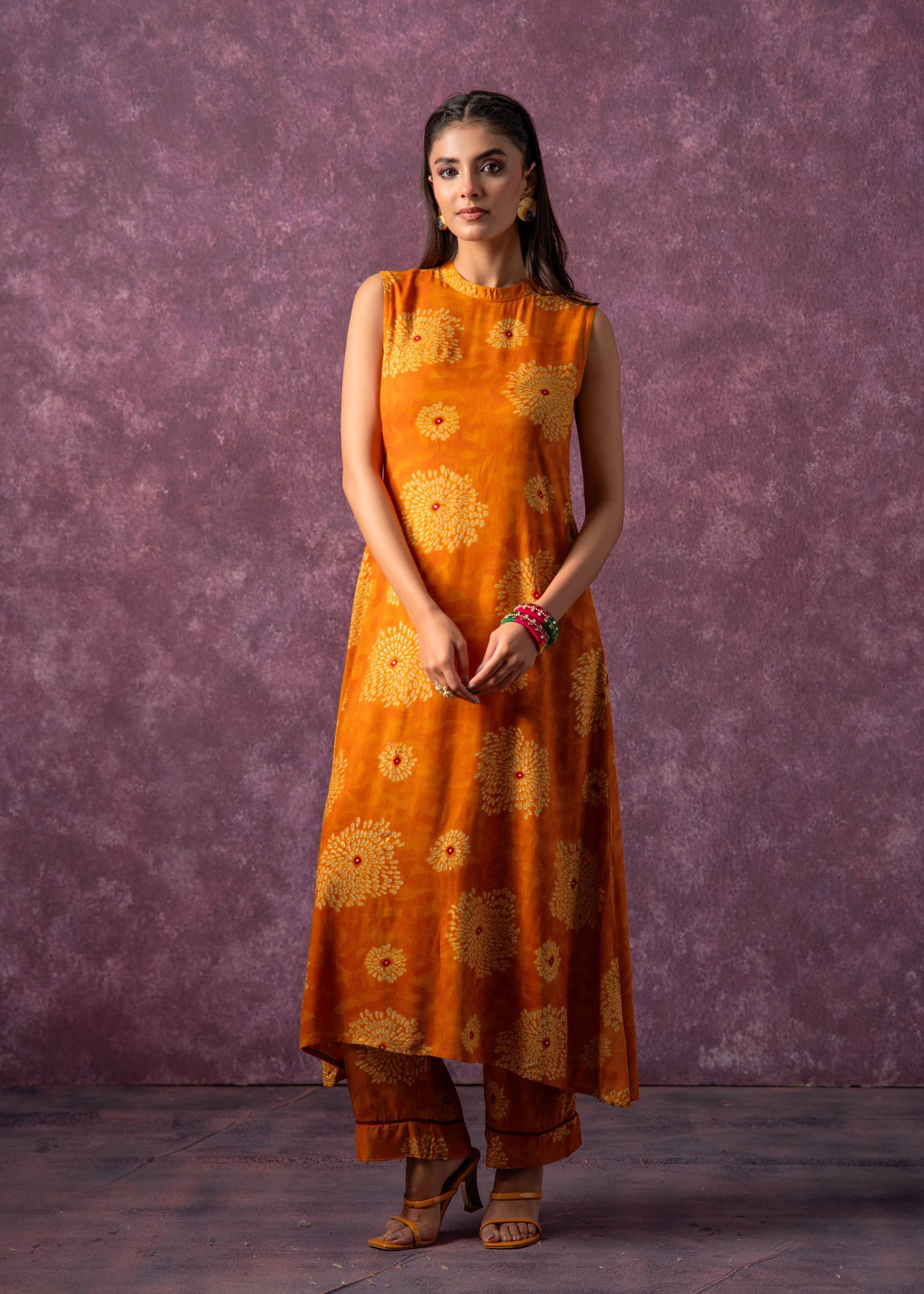 Juniper Women'S Mustard Floral Printed Kurta With Pant Set - Swadesiicart