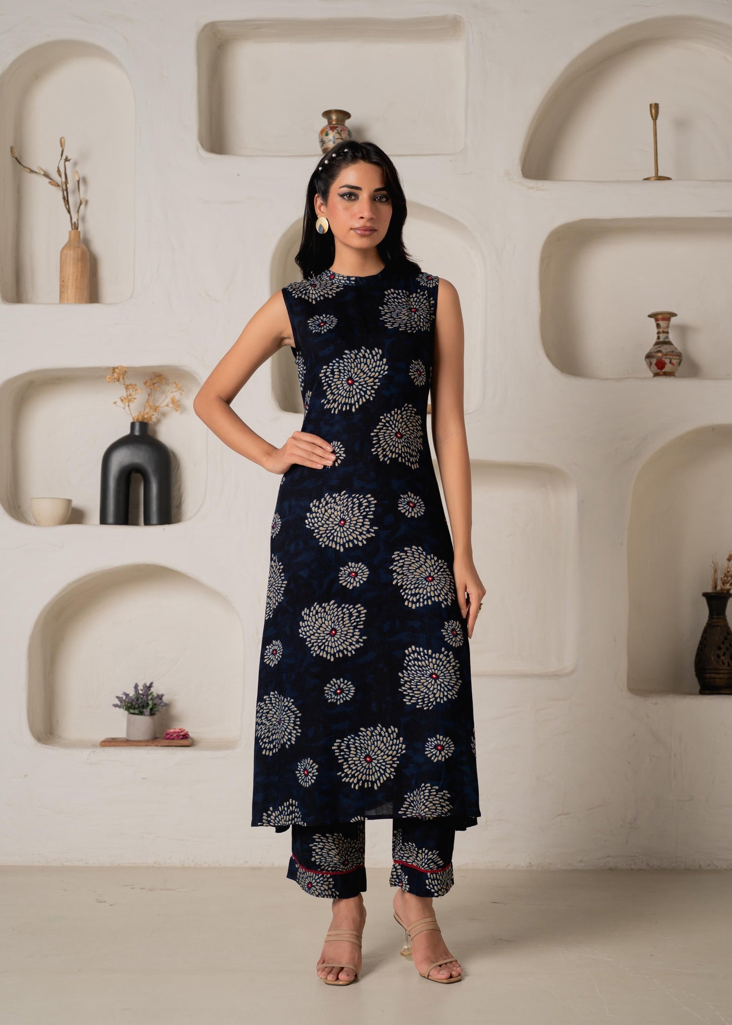 Juniper Women'S Navy Floral Printed Kurta With Pant Set - Swadesiicart