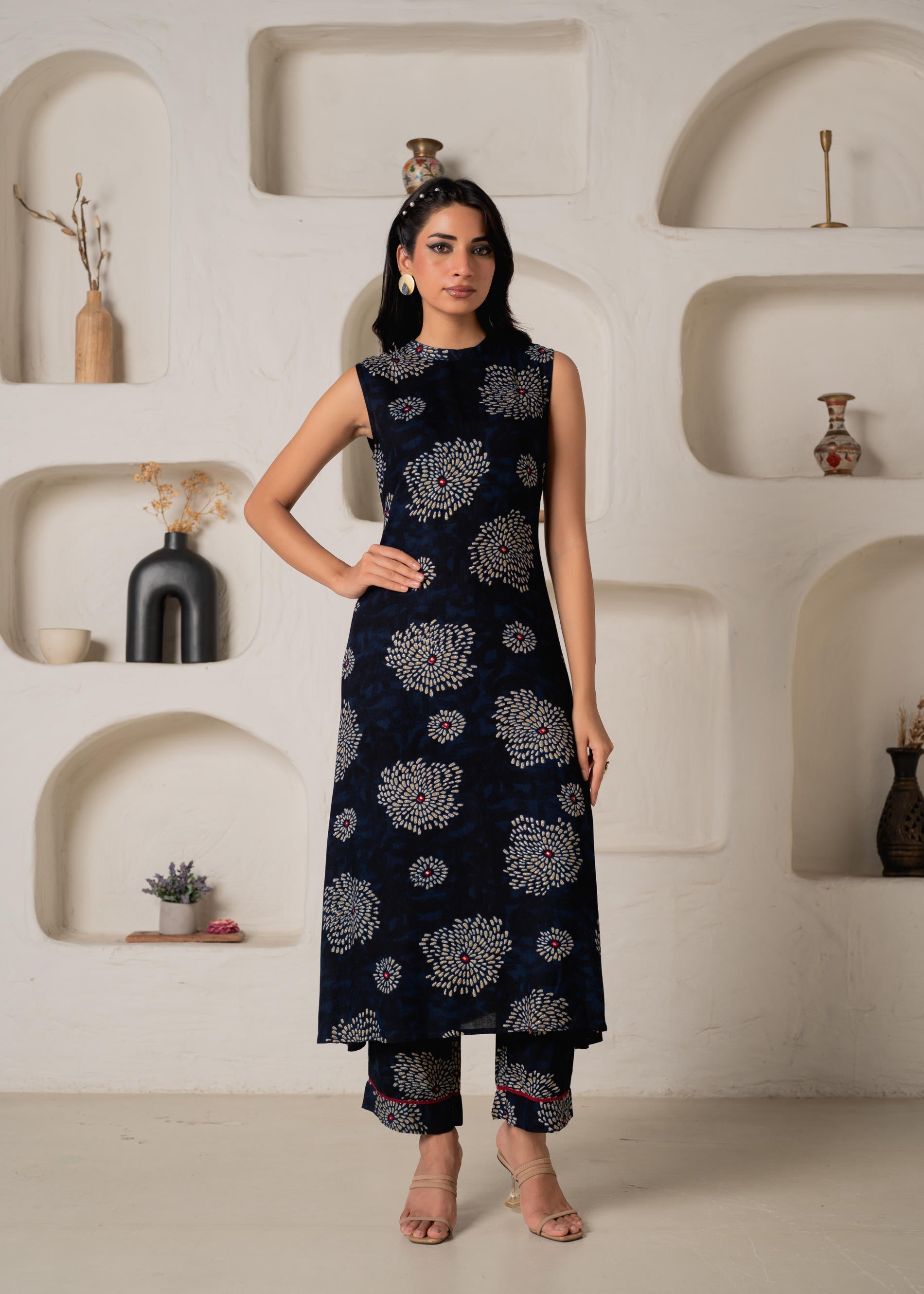 Juniper Women'S Navy Floral Printed Kurta With Pant Set - Swadesiicart