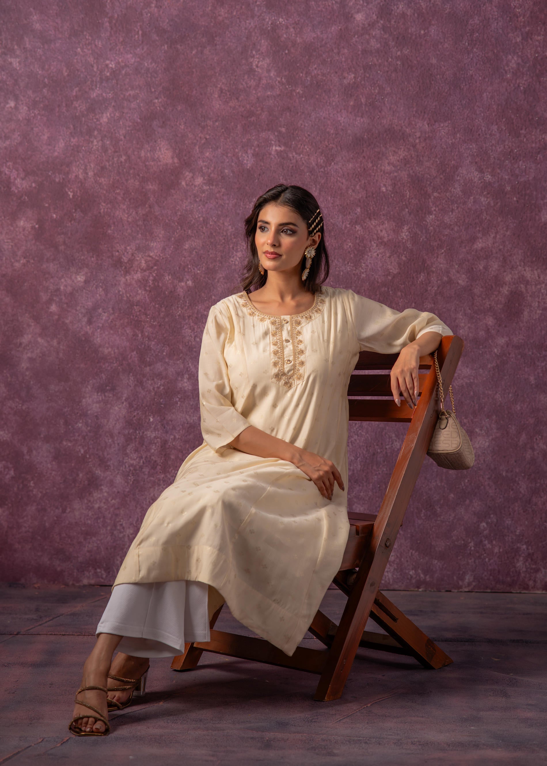Juniper Ivory Glow Kurta Set With Subtle Zari Detailing - Swadesiicart
