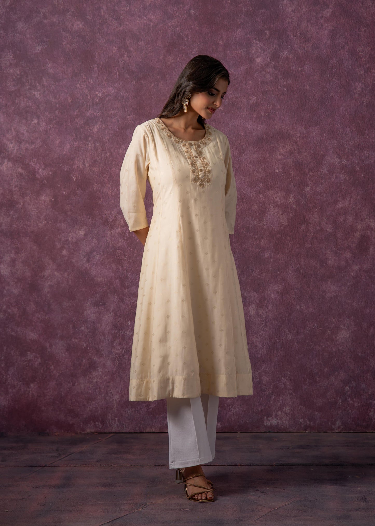Juniper Ivory Glow Kurta Set With Subtle Zari Detailing - Swadesiicart