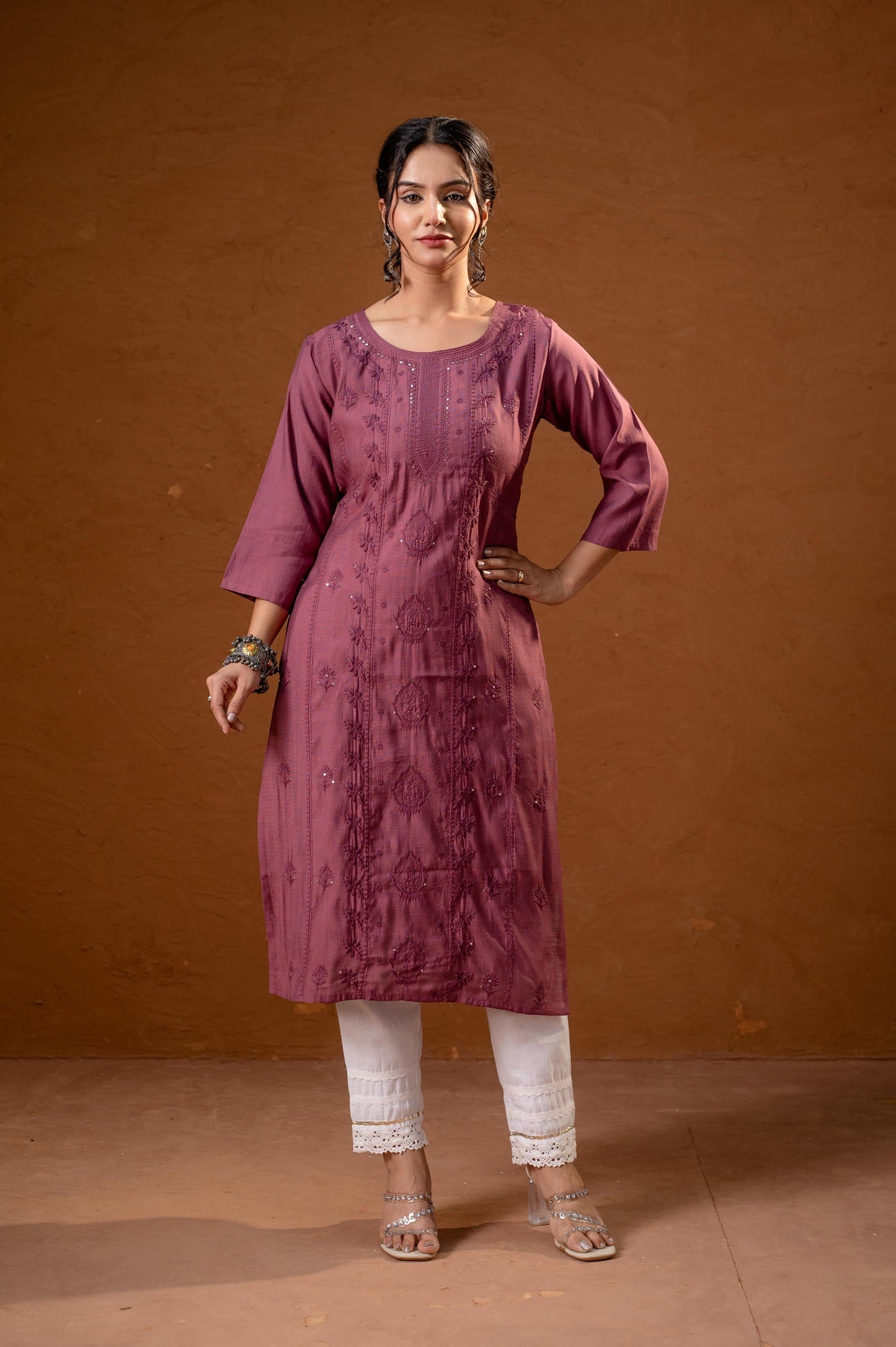 Juniper Dusty Pink Embroidered Kurta - Swadesiicart