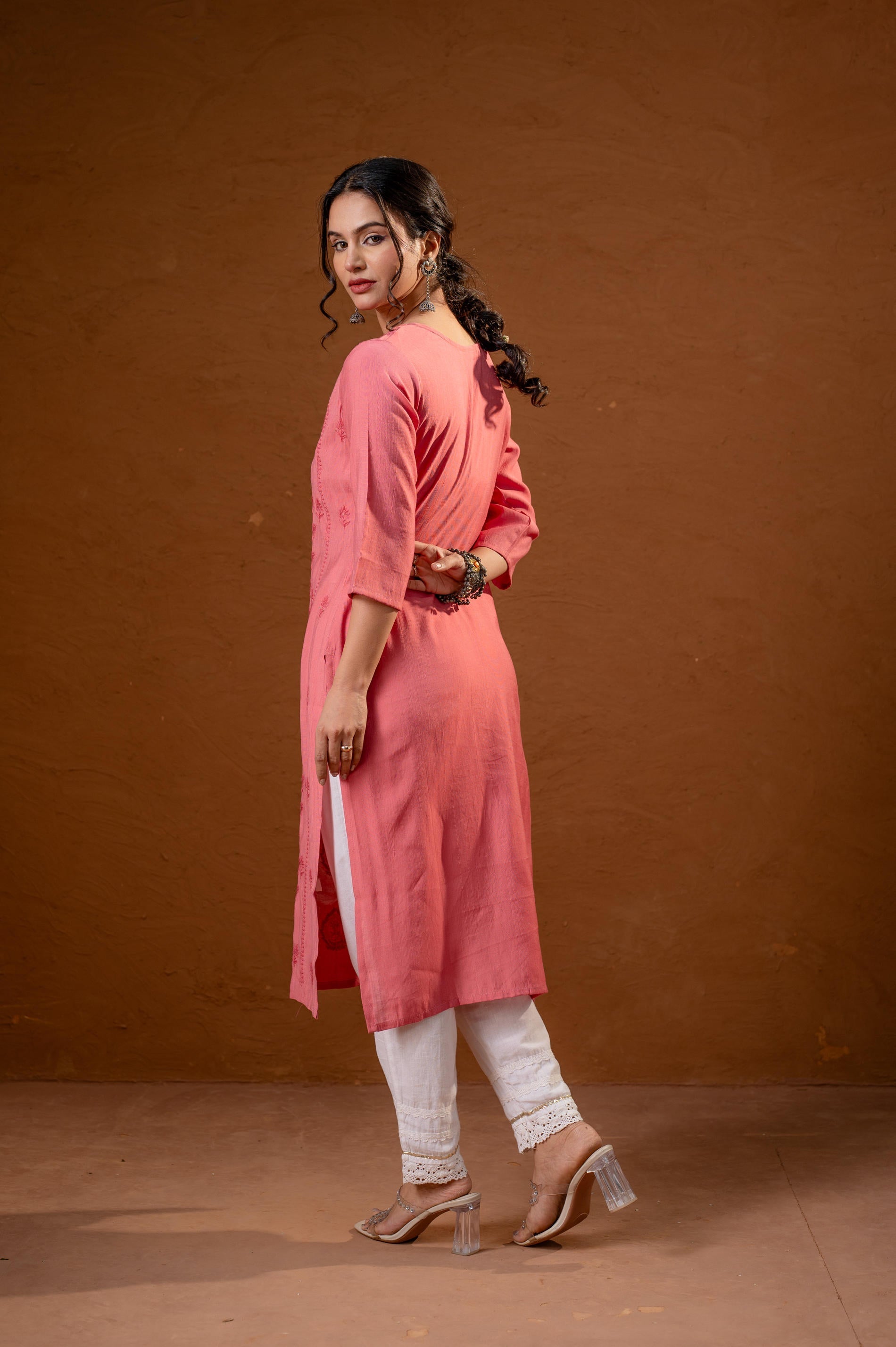 Juniper Rose Gold Embroidered Kurta - Swadesiicart