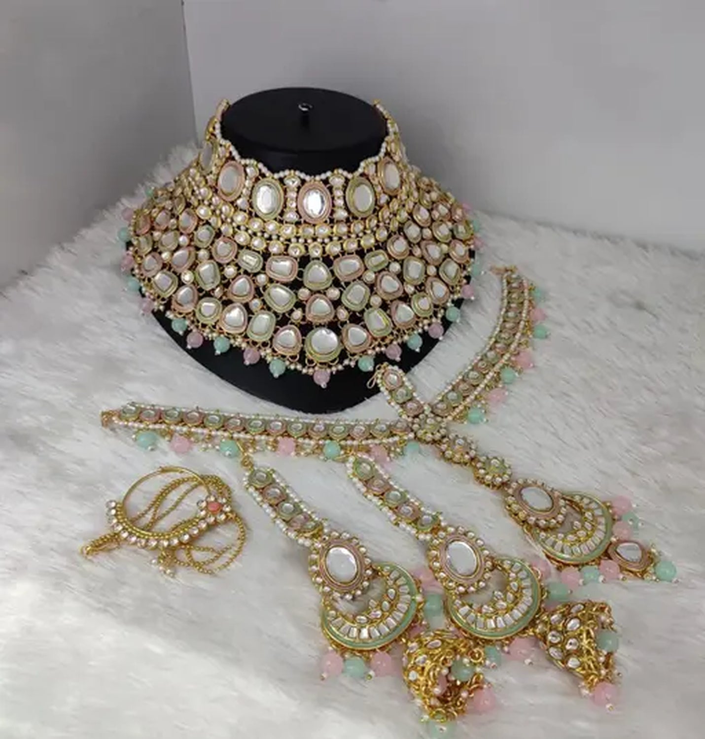 Jewel City Pastel Perfection Kundan Bridal Set - Complete Mother of Pearl Choker with Matching Mathapatti, Earrings | Swadesiicart