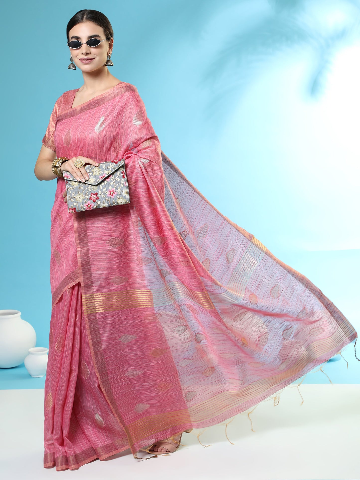 Vishnu Weaves Women's Pink Handloom Silk Zari Woven Saree with Blouse - Swadesiicart