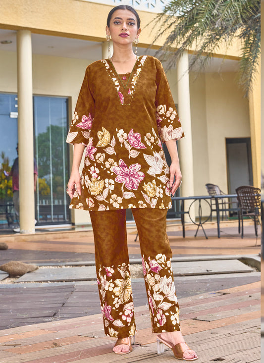 Prazu Fashion Mustard Pure Cotton Stylish Prints Co-Ords Set - Swadesiicart