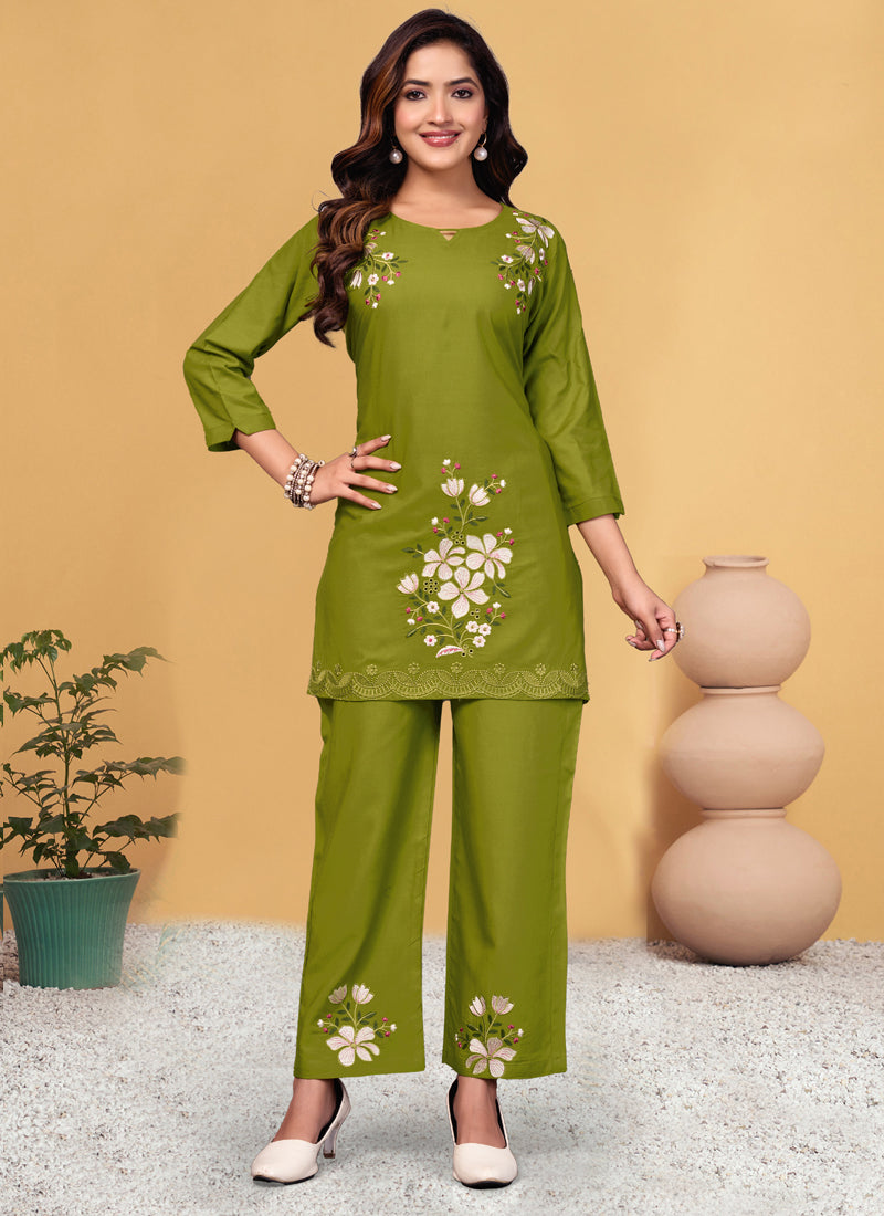 Prazu Fashion Mahendi Rayon Embroidery Thread Work Co-Ords Set - Swadesiicart