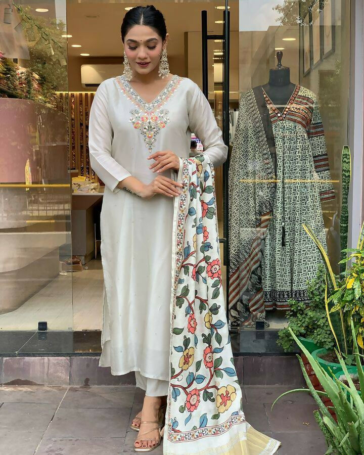 The52 Off White Women's Gorgeous Embroidered Viscose Chanderi Fabric Straight Kurta Pant with Dupatta Set - Swadesiicart