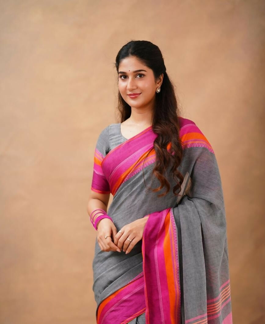 Exclusive Collection Grey Beautiful Khadi Cotton Handloom Saree - Swadesiicart