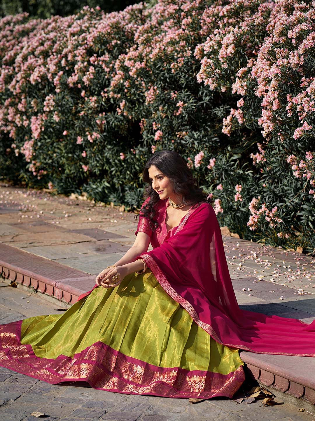 Lorenvalley Green Kanchipuram Zari Weaving Work Lehenga Choli with Dupatta | Swadesiicart