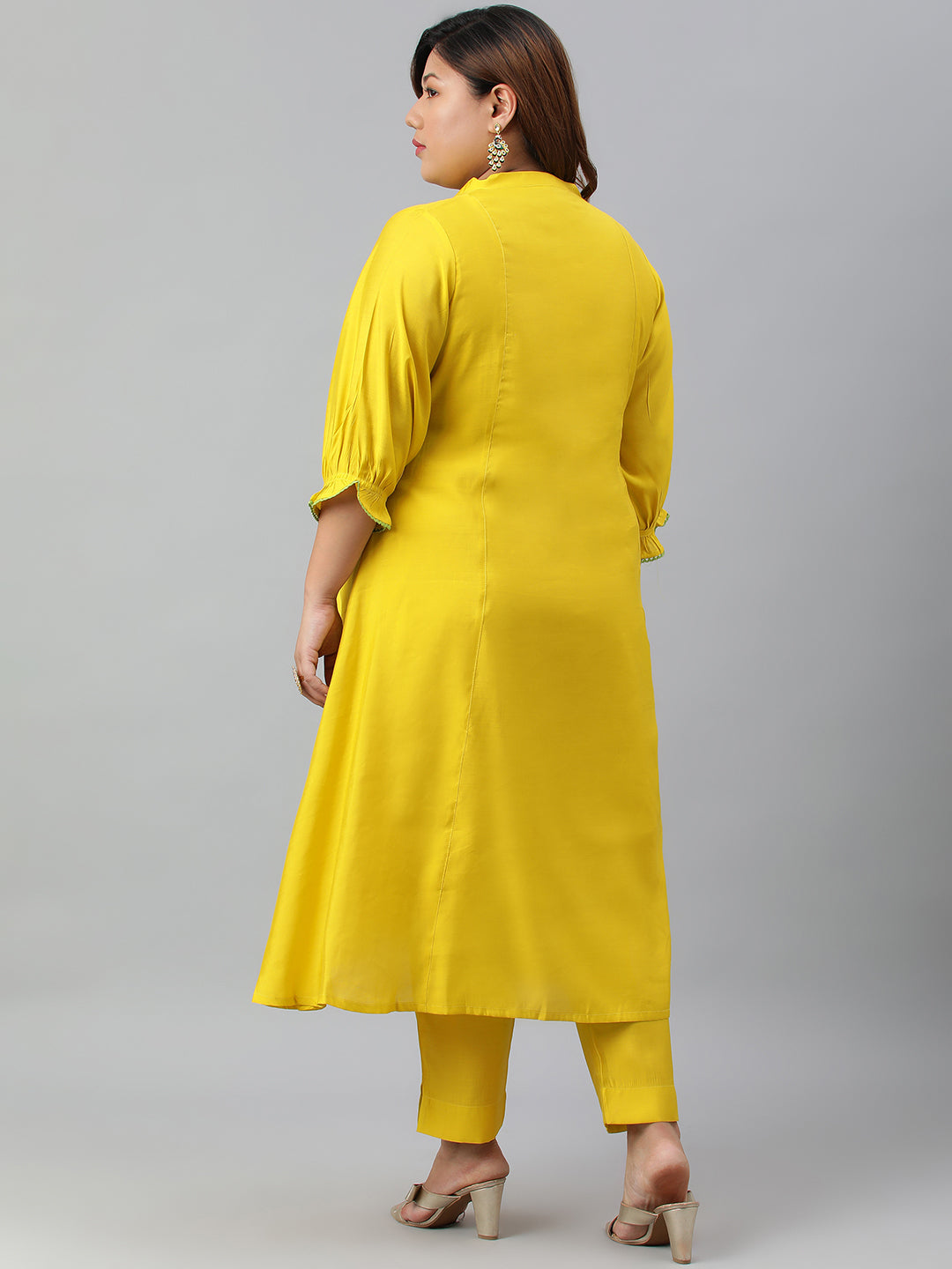 Janasya XL LOVE by Janasya Women's Plus Size Yellow Poly Silk Kurta With Pant | Swadesiicart
