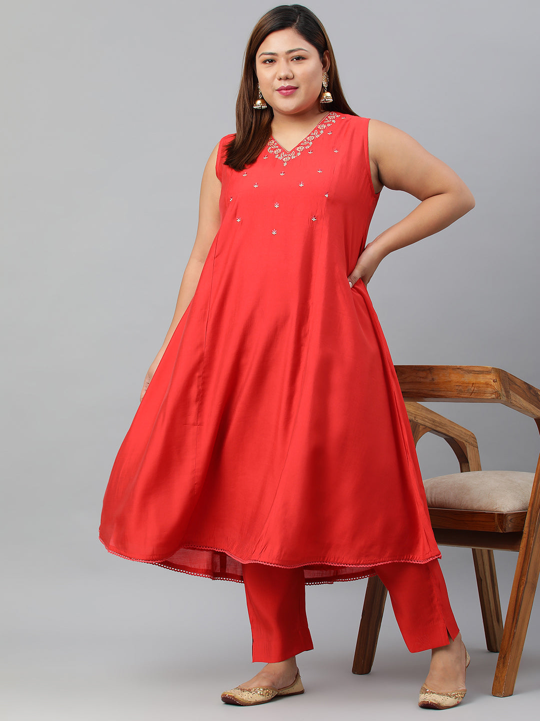 Janasya XL LOVE by Janasya Women's Plus Size Red Art Silk Kurta With Pant | Swadesiicart