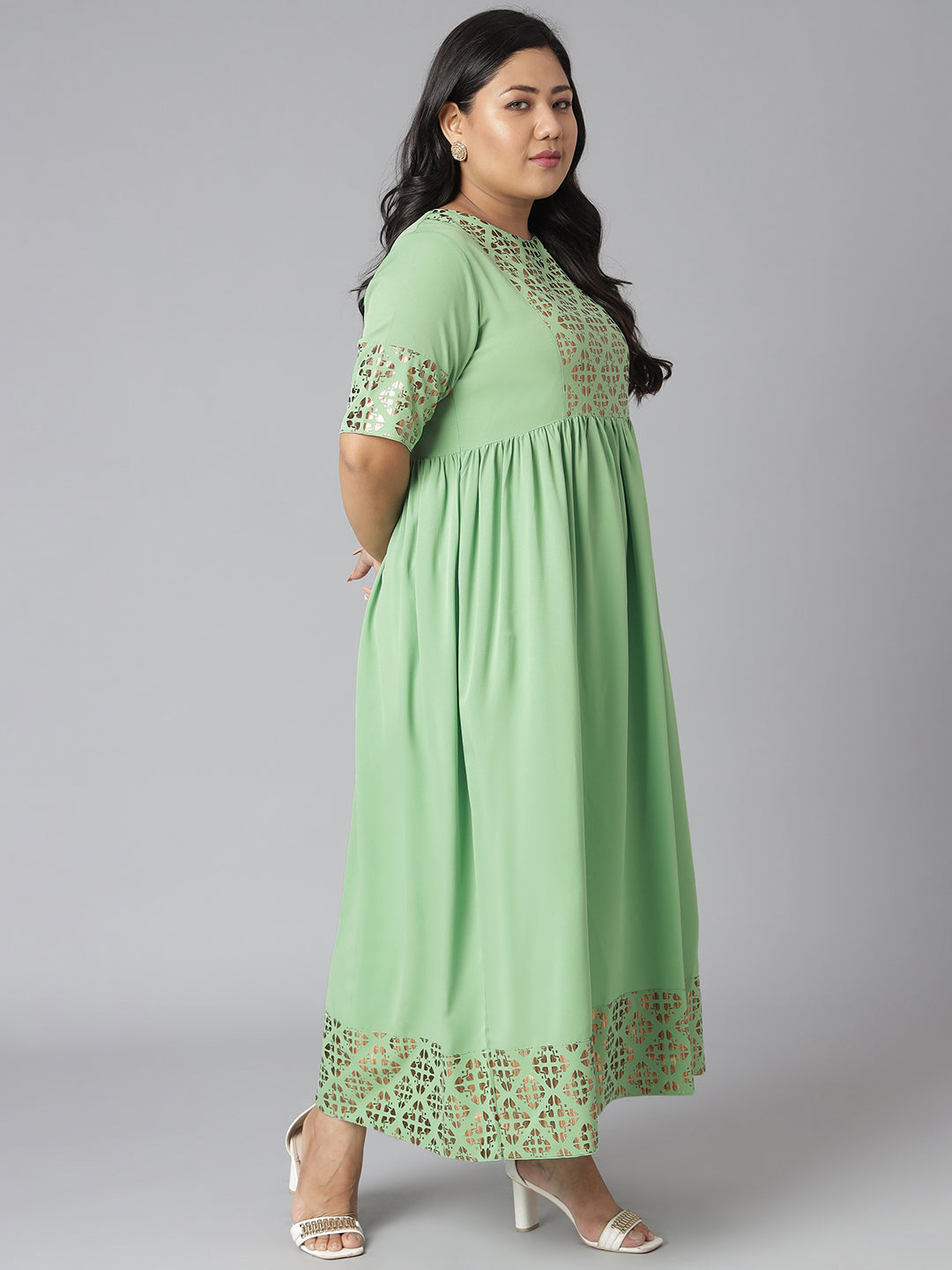 Janasya Women's Green Poly Crepe Foil Print Casual Flared Kurta | Swadesiicart