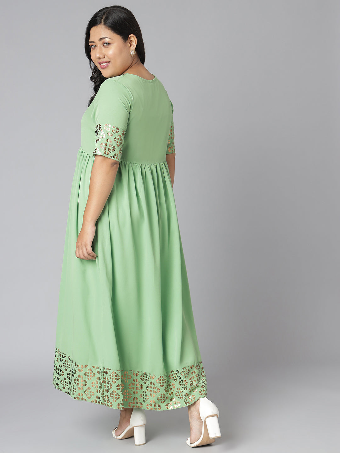 Janasya Women's Green Poly Crepe Foil Print Casual Flared Kurta | Swadesiicart