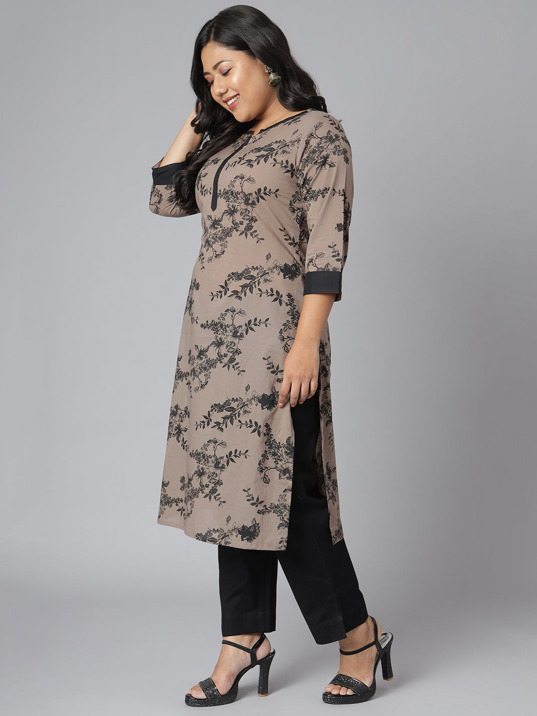 Janasya Women's Grey Cotton Floral Print Casual Straight Kurta | Swadesiicart