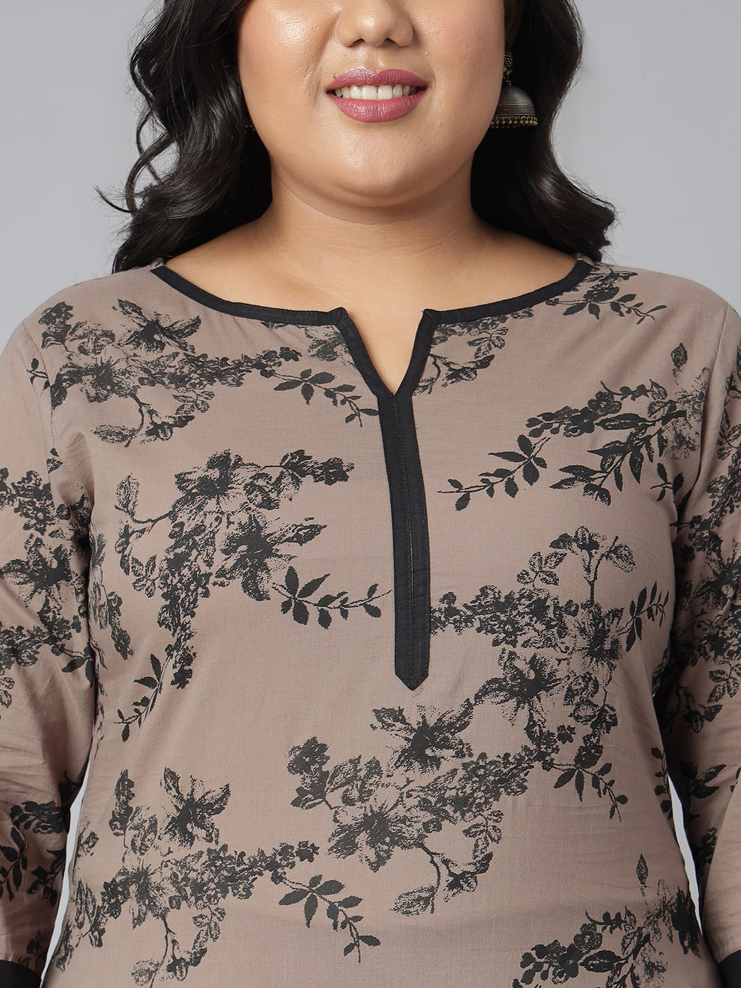 Janasya Women's Grey Cotton Floral Print Casual Straight Kurta | Swadesiicart