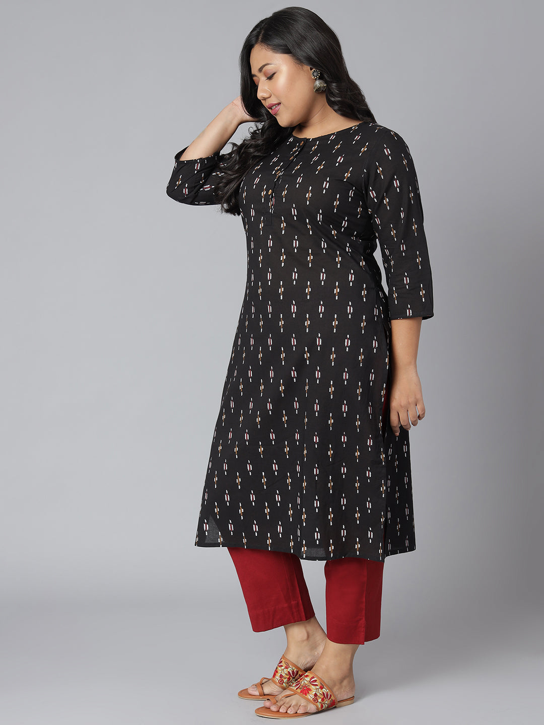 Janasya Women's Black Cotton Ikat Casual Straight Kurta | Swadesiicart