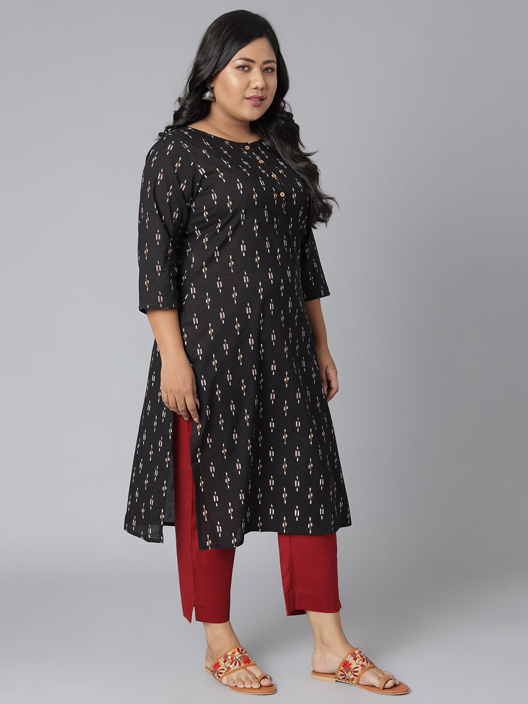Janasya Women's Black Cotton Ikat Casual Straight Kurta | Swadesiicart