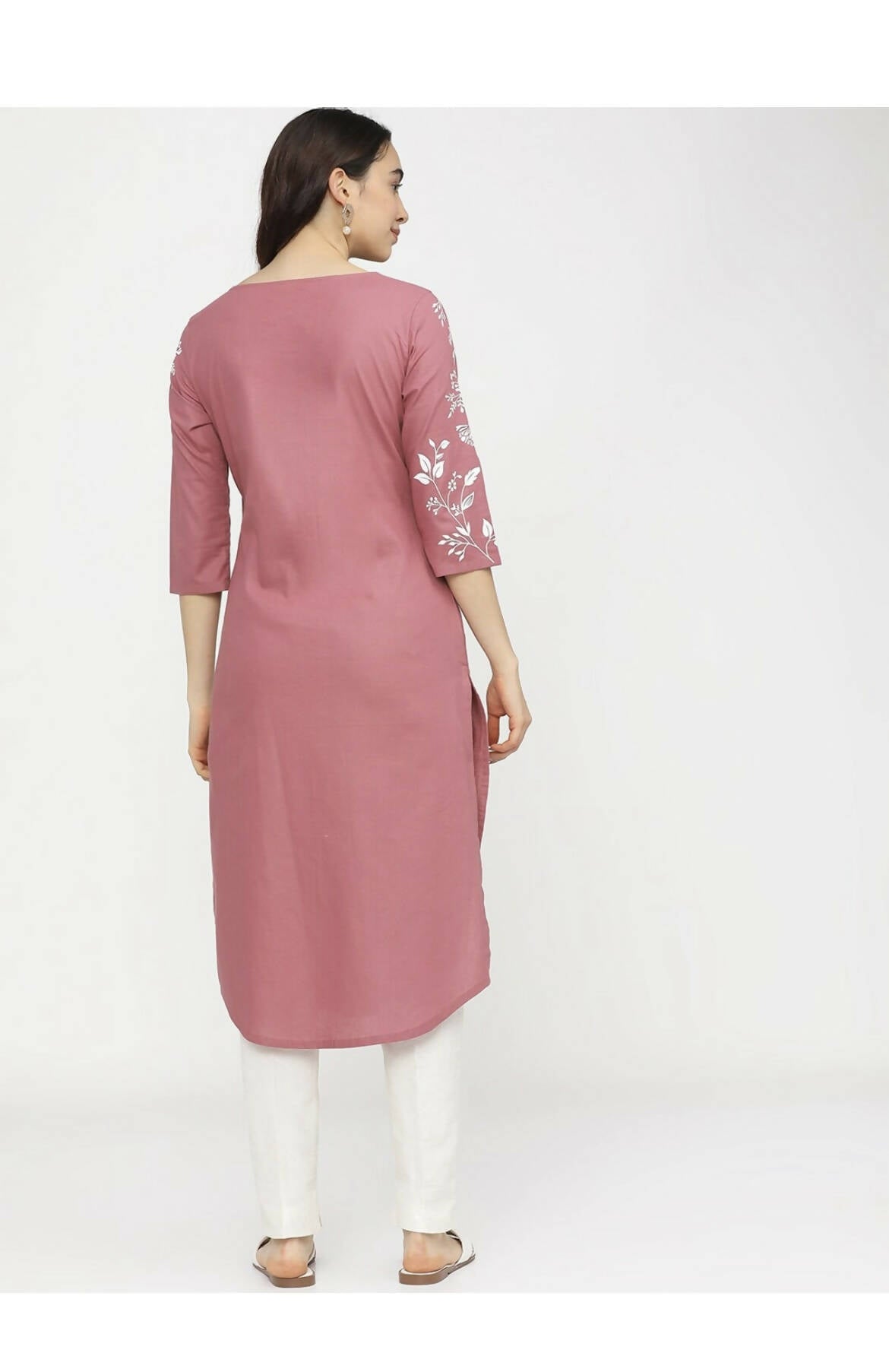 Cheera Embellished Daily Wear Cotton Blend Kurta - Peach - Swadesiicart