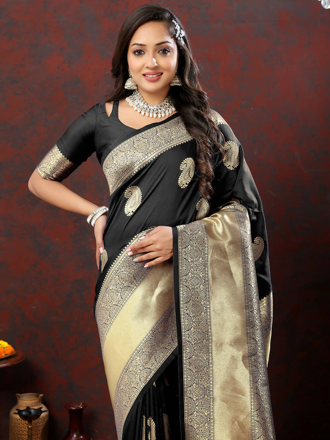 Lorenvalley Fashion Black Soft Silk Woven Design Gold Zari Weaving Saree - Swadesiicart