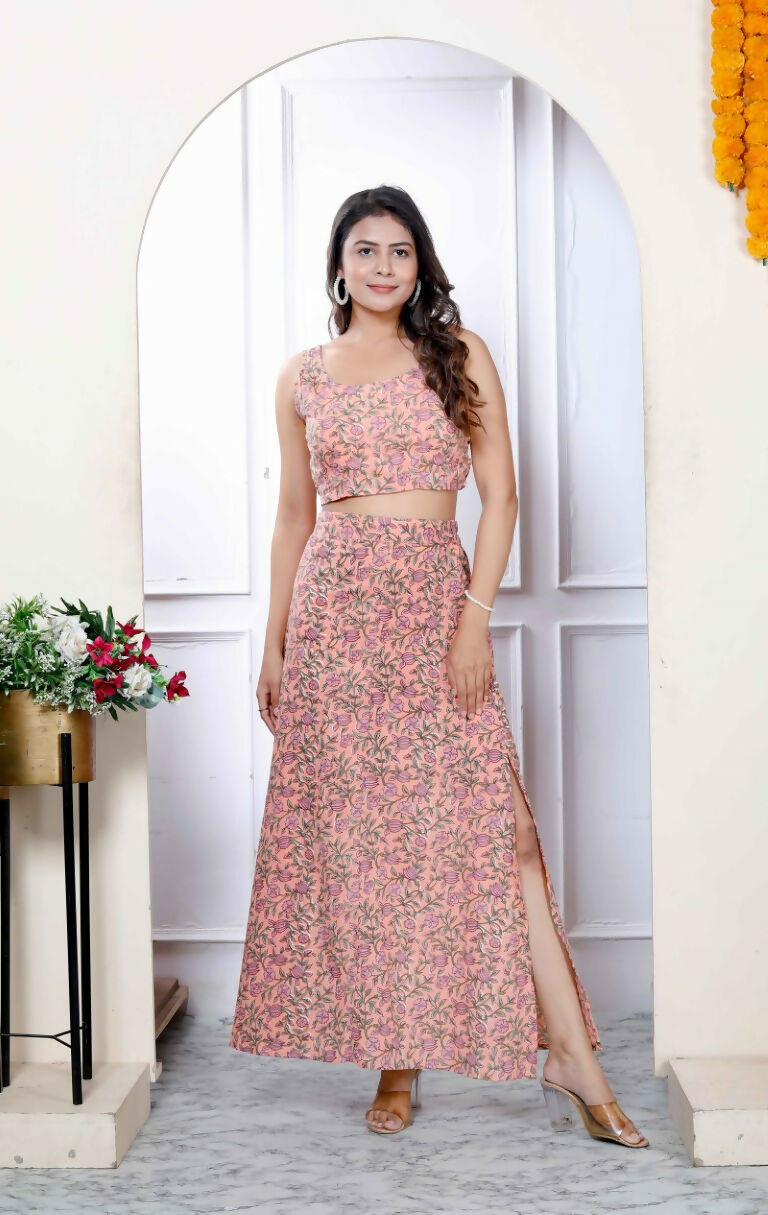 Miravan Women's Orange Floral Printed Crop Top And Skirt Co-Ord Set - Swadesiicart
