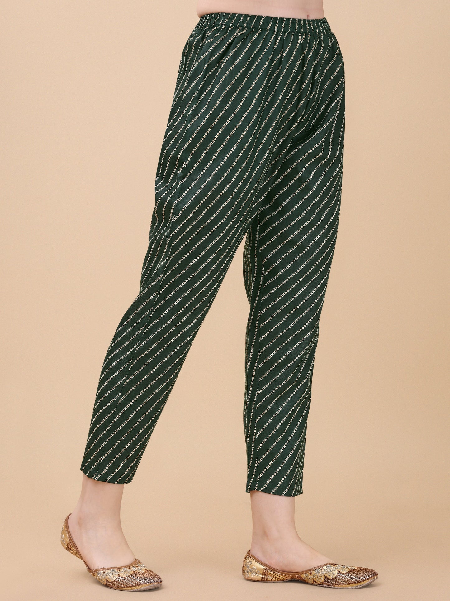 Berrylicious Womens Cotton Green Kurta With Pant And Dupatta Set., Multicolor - Hiral Fashion