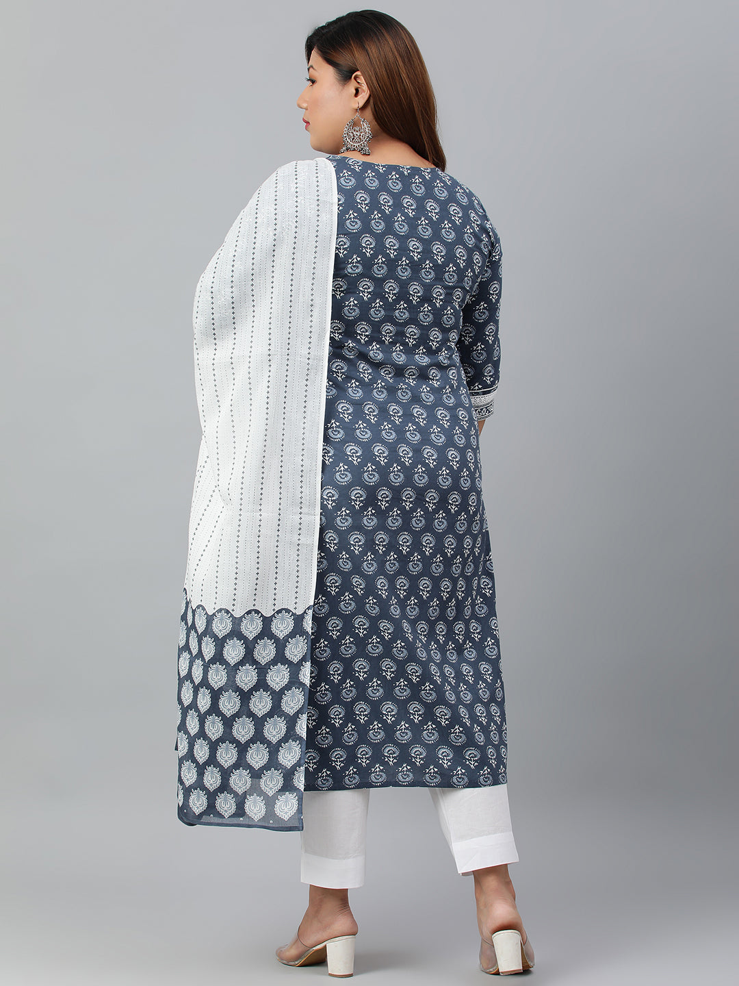 Janasya XL LOVE by Janasya Women's Plus Size Blue Cotton Kurta With Pant and Dupatta | Swadesiicart