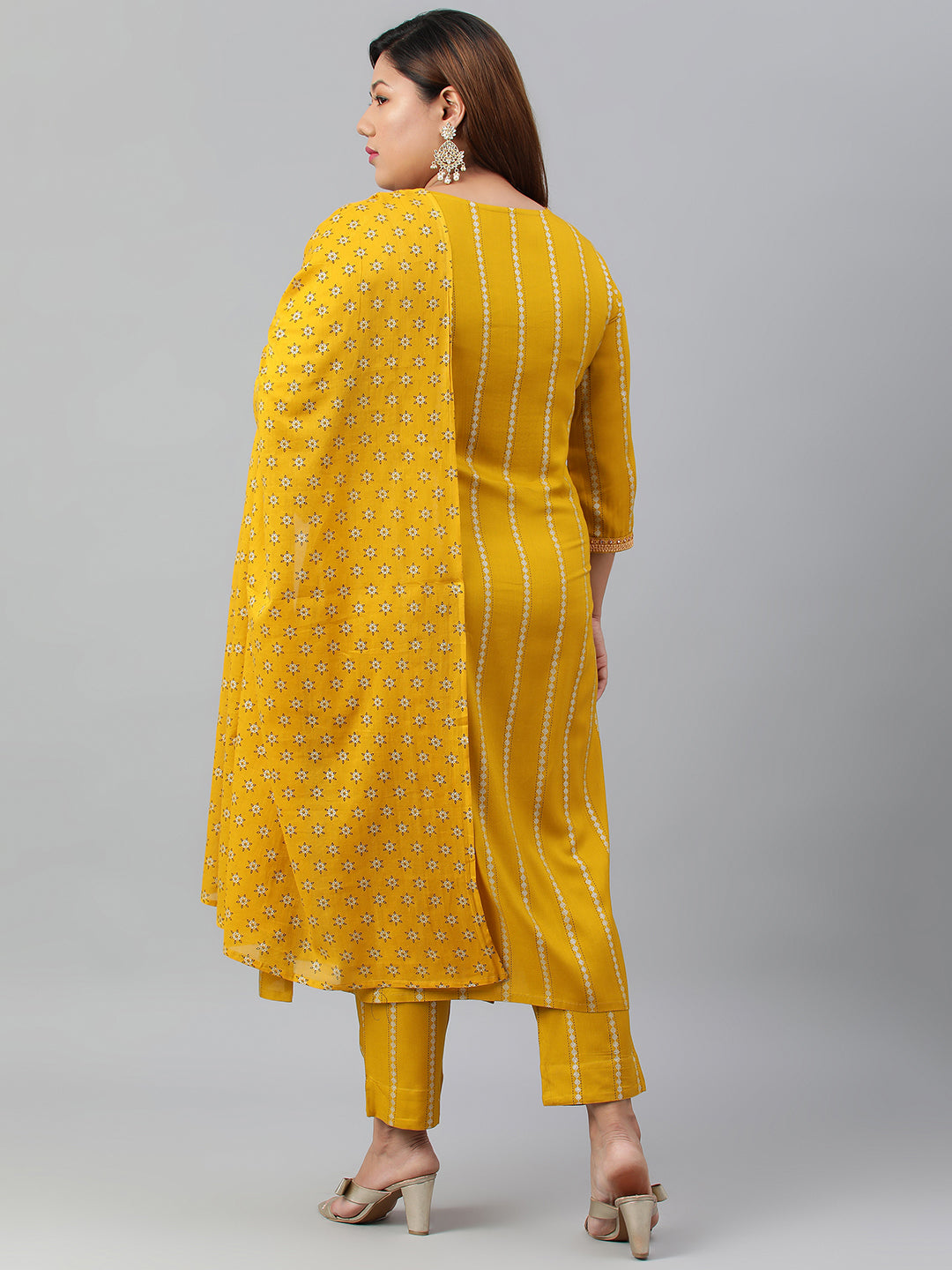 Janasya XL LOVE by Janasya Women's Plus Size Mustard Rayon Kurta With Pant and Dupatta | Swadesiicart