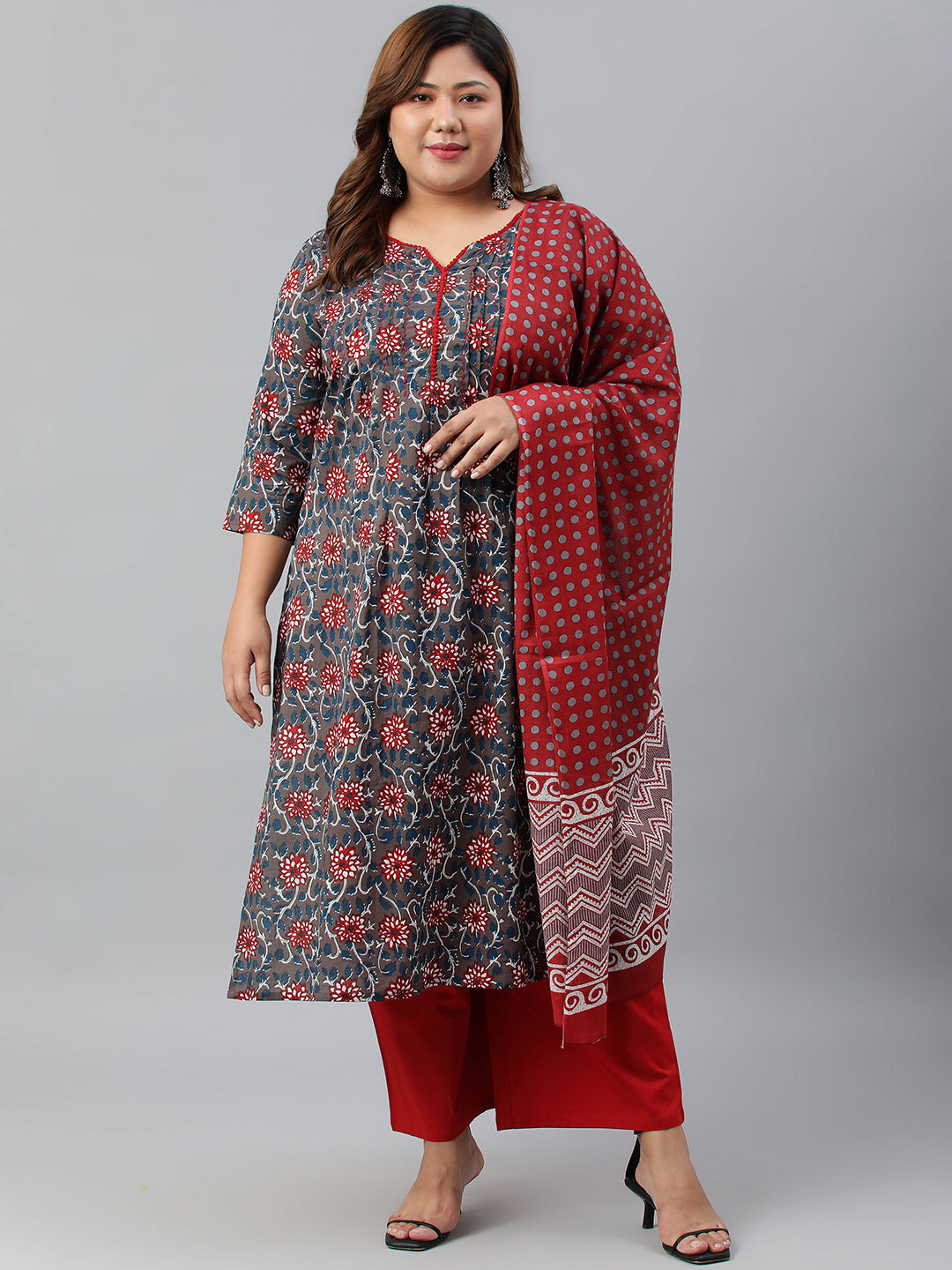 Janasya XL LOVE by Janasya Women's Plus Size Grey Cotton Kurta With Palazzo and Dupatta | Swadesiicart