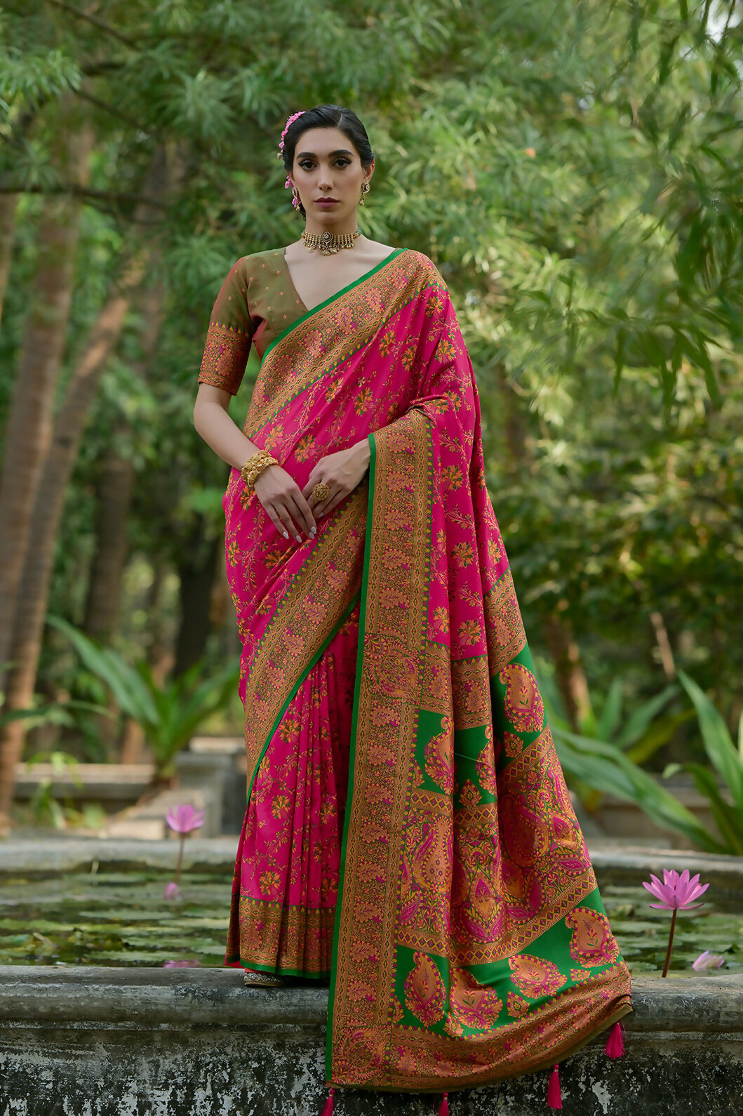 Vishnu Weaves Women's Pink Pashmina Silk Thread Woven Saree with Blouse - Swadesiicart