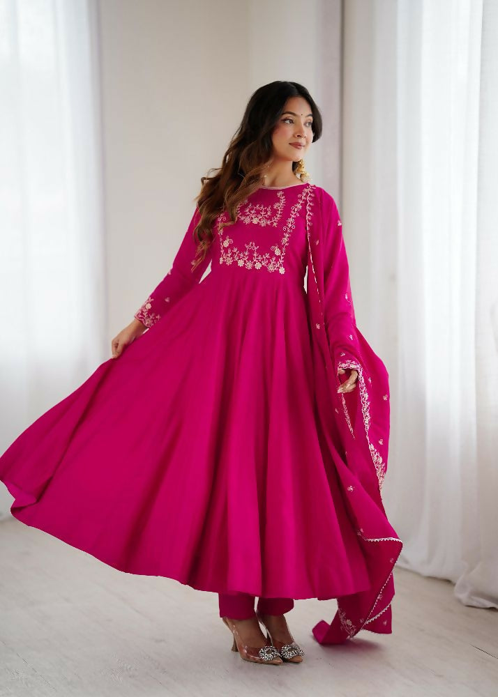 Joban Fashion Dark Pink Kurta Set Chanderi Sequence Embroidery Work - Swadesiicart