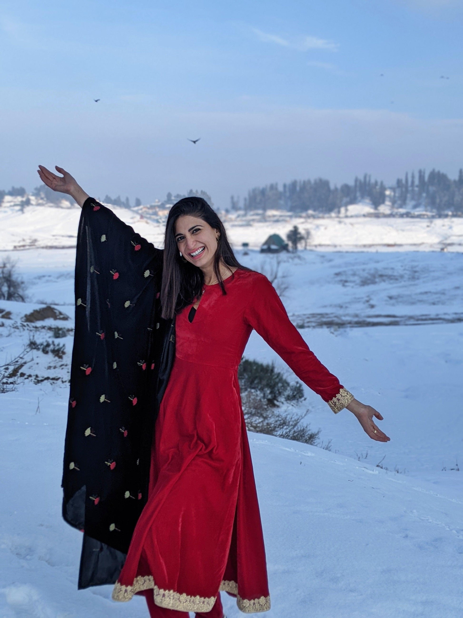 trueBrowns Red Velvet Flared Lace Kurta | Swadesiicart