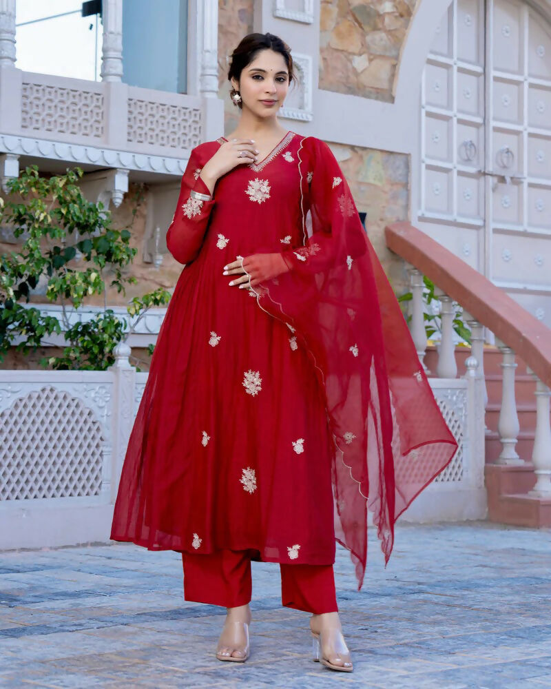 The52 Red Beautiful Embroidered Chanderi Fabric Flared Kurta, Pant and Dupatta Set - Swadesiicart